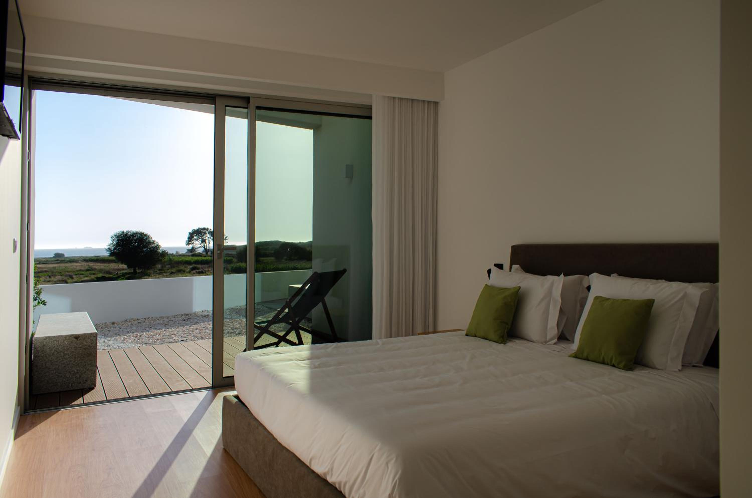 Deluxe Double Room with Balcony and Sea View photo 3