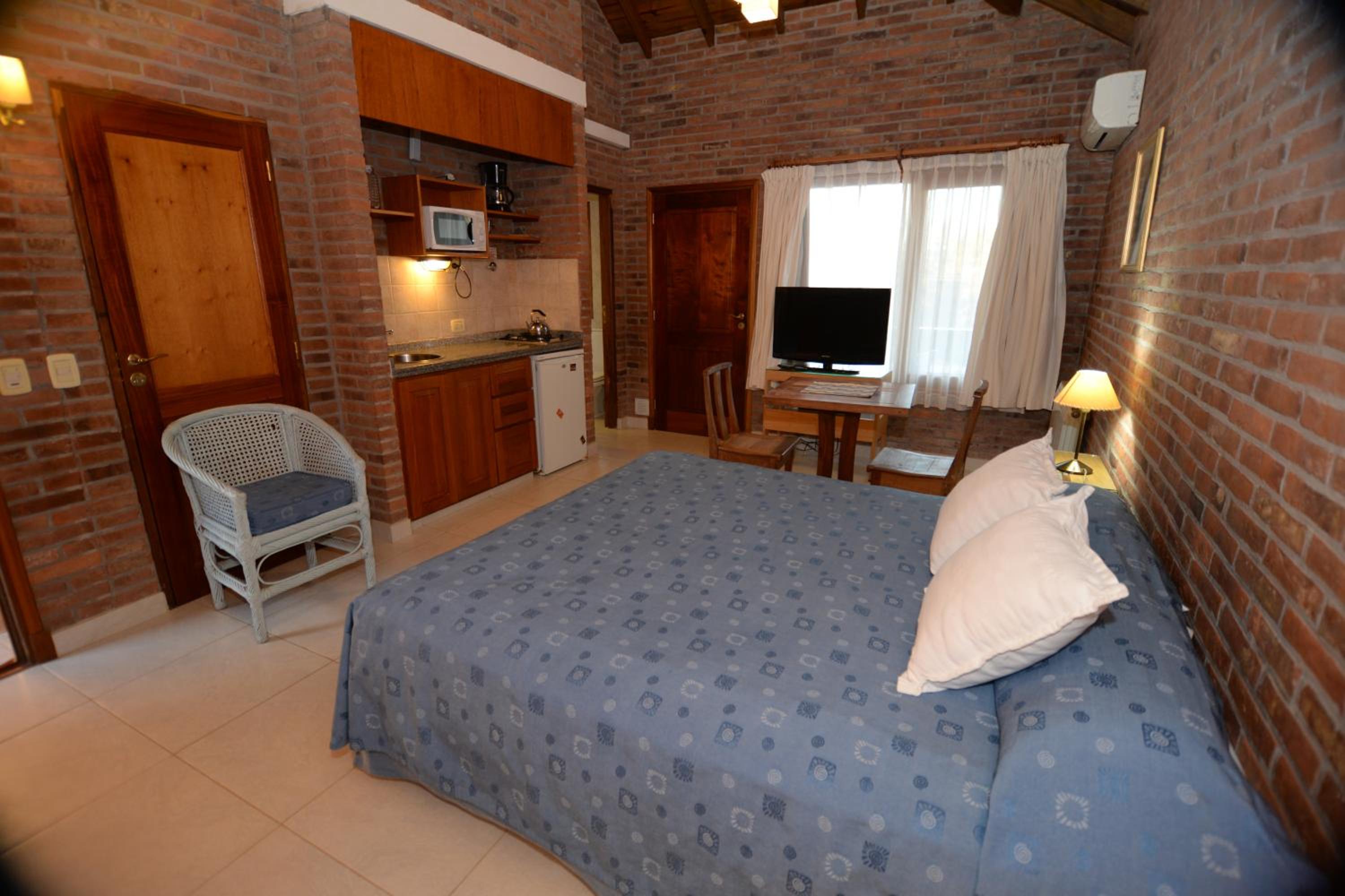 Classic Double Room with Balcony