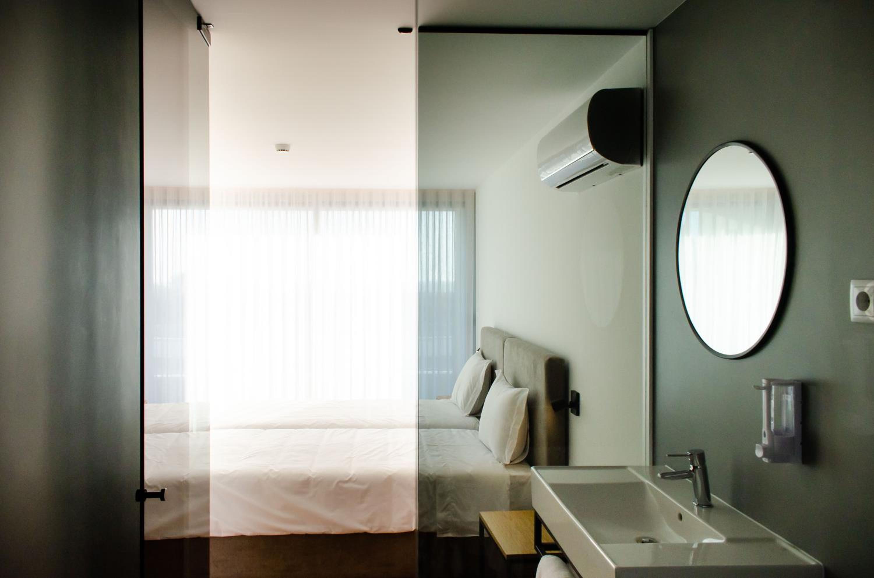 Double or Twin Room with Sea View photo 2
