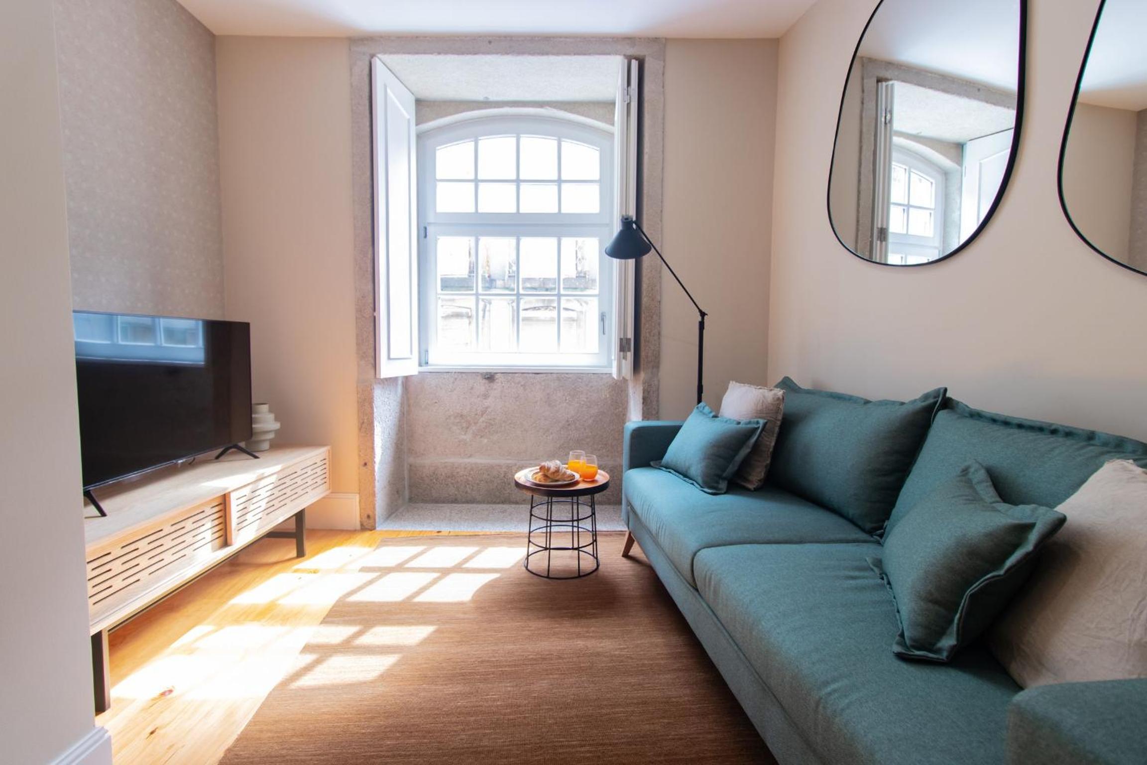 One-Bedroom Apartment - Photo 10
