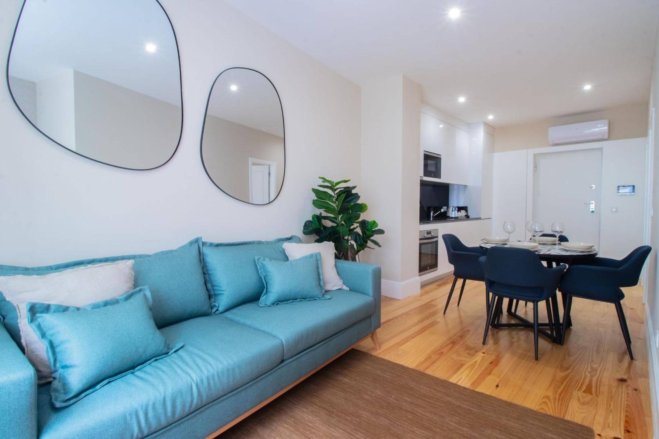 One-Bedroom Apartment - Photo 11