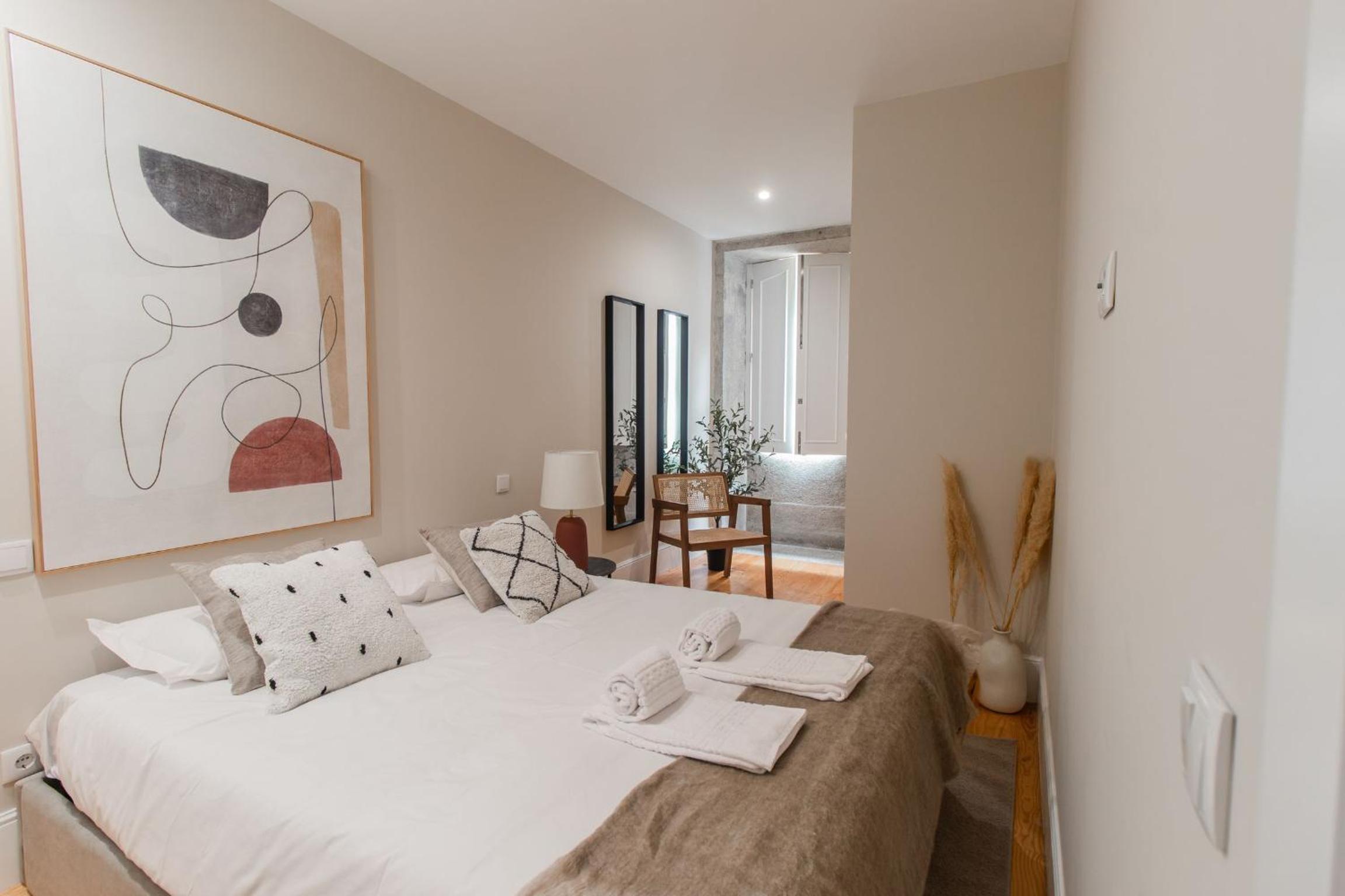 One-Bedroom Apartment - Photo 22