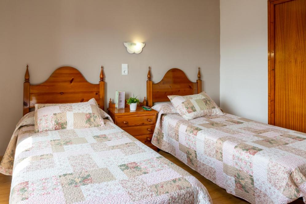 Classic Double or Twin Room - Photo 6