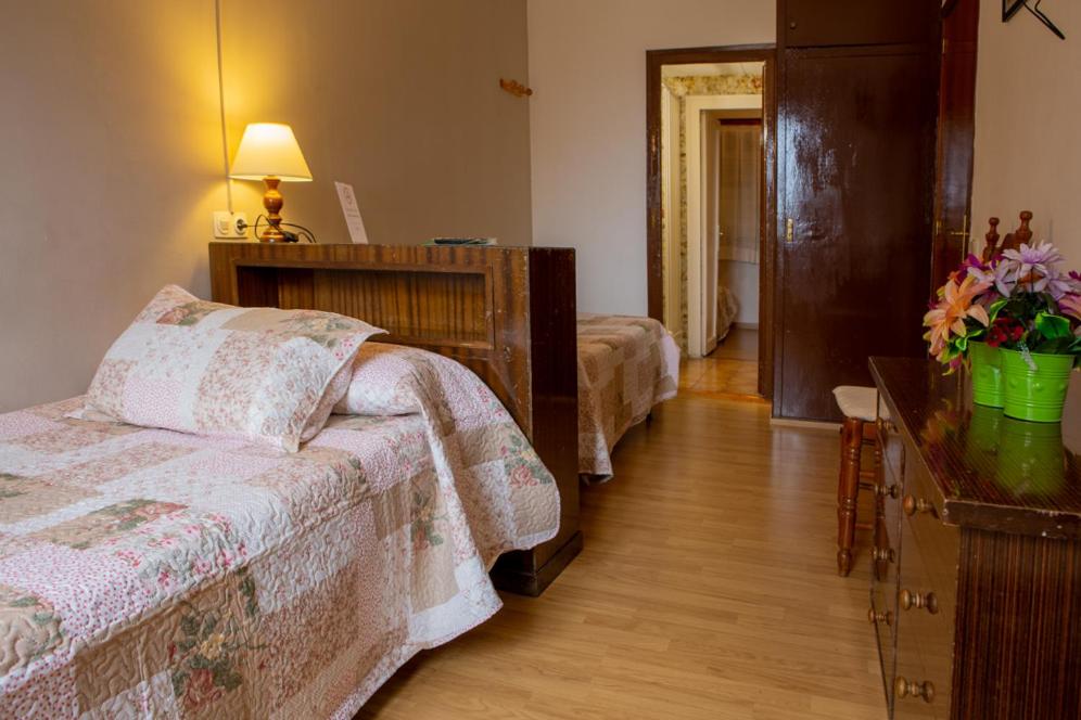 Classic Quadruple Room - Photo 6