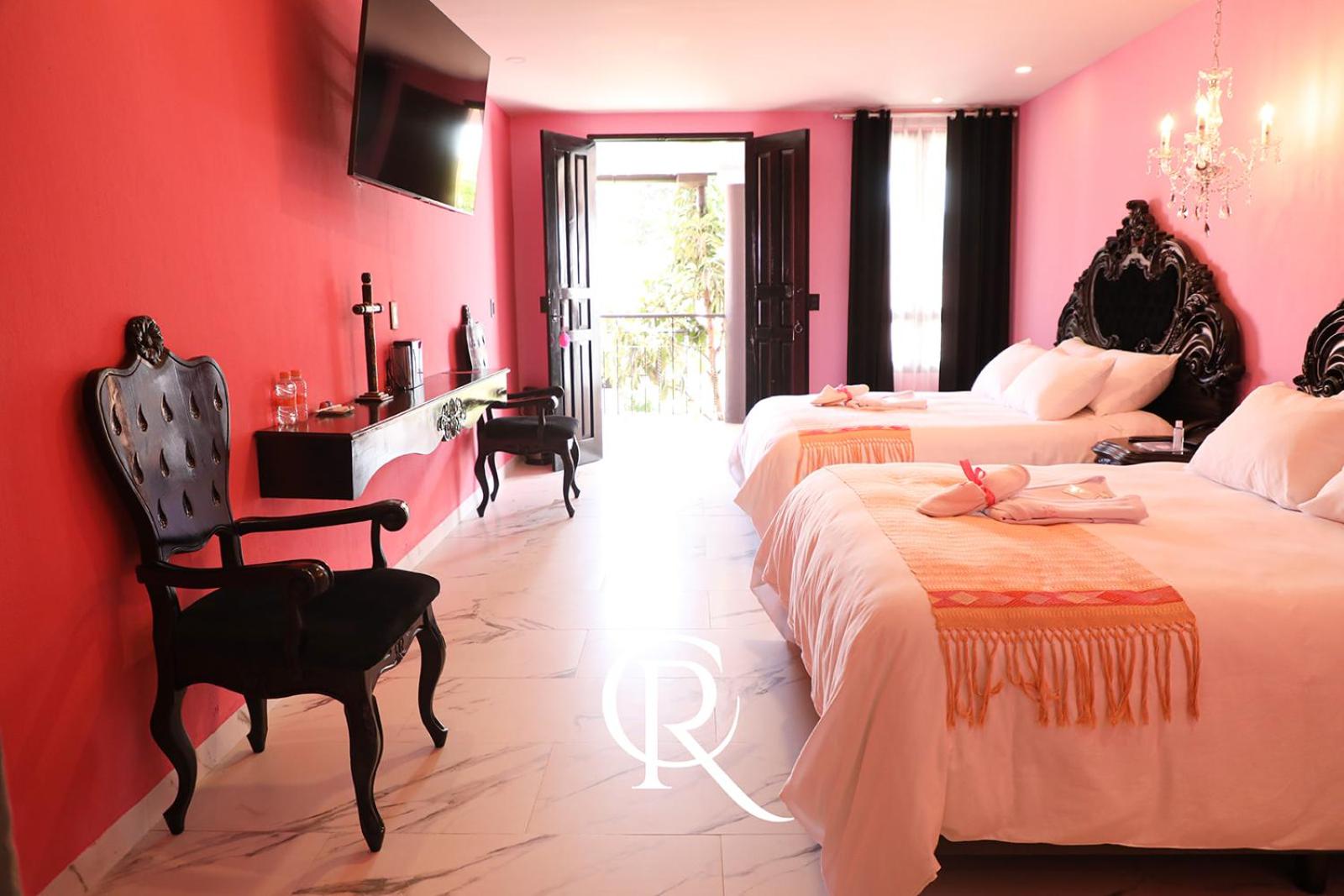 Twin Room - Photo 5