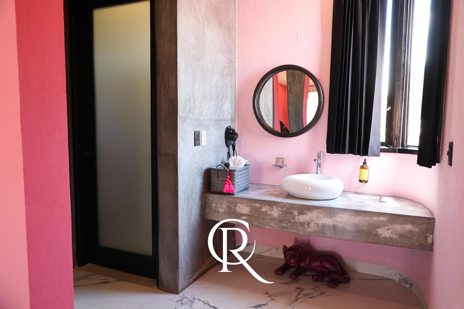Standard Twin Room - Photo 3