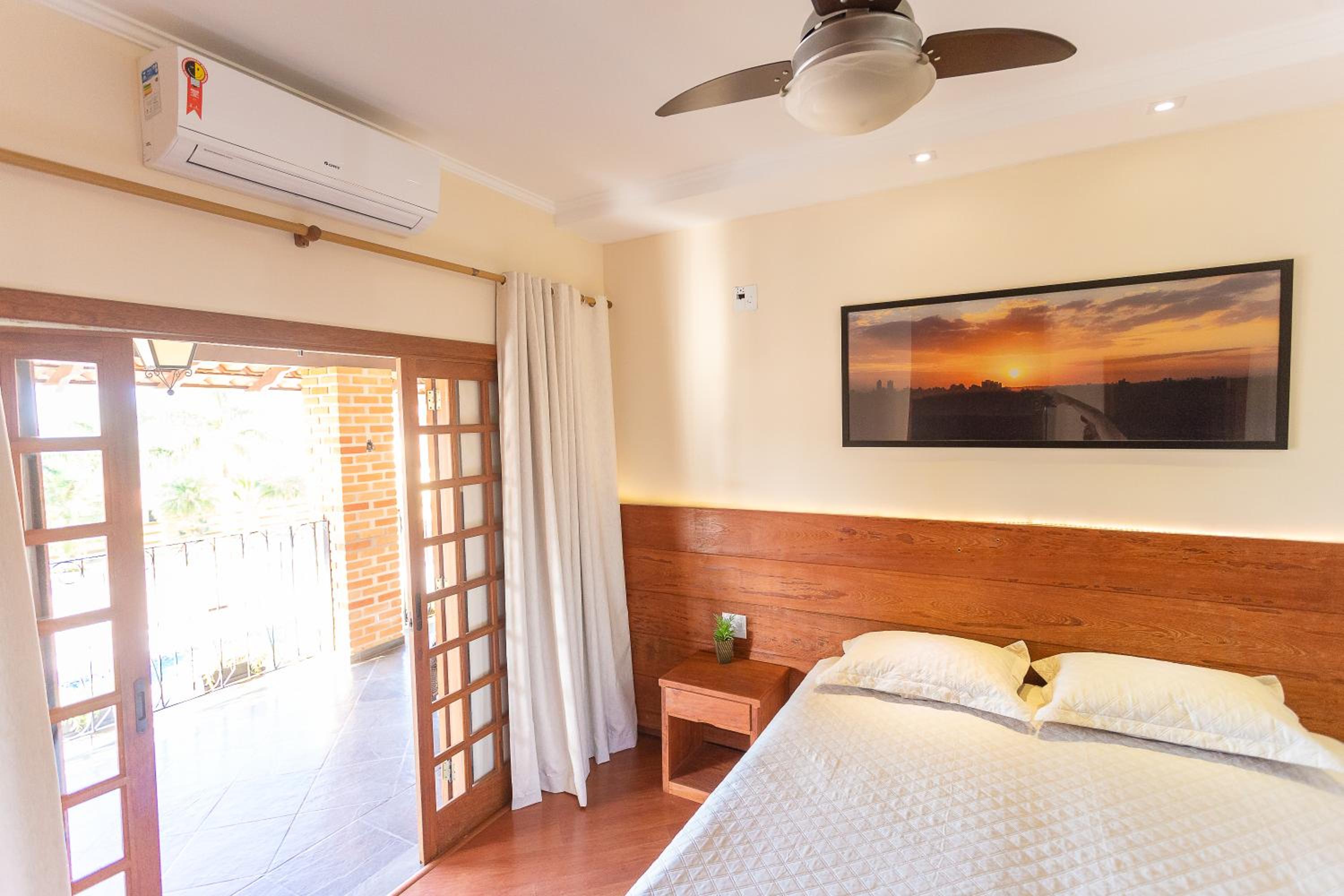 Superior Quadruple Room photo 3