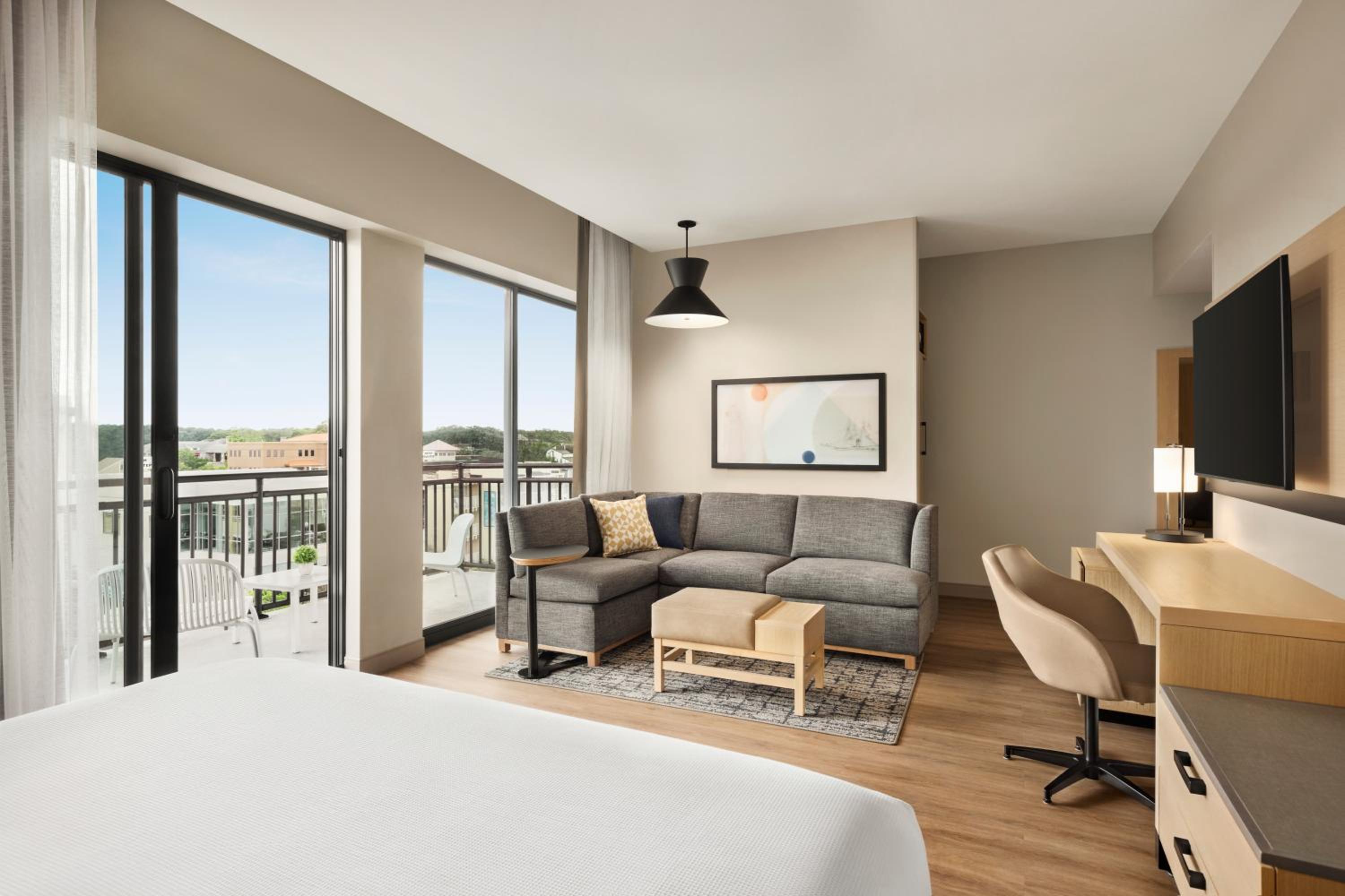 King Room with Sofa Bed and City View - Photo 17
