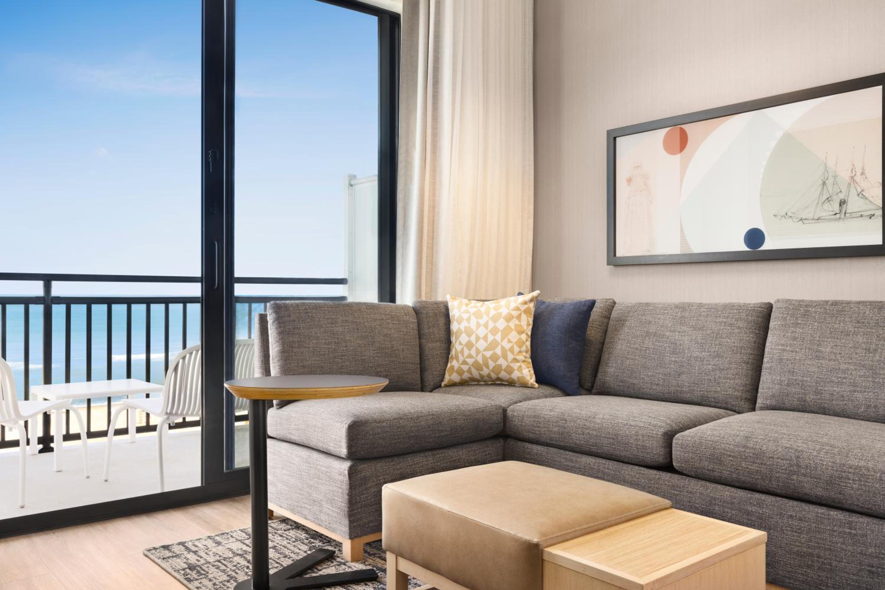 Oceanfront Queen Room with Two Queen Beds - Photo 17