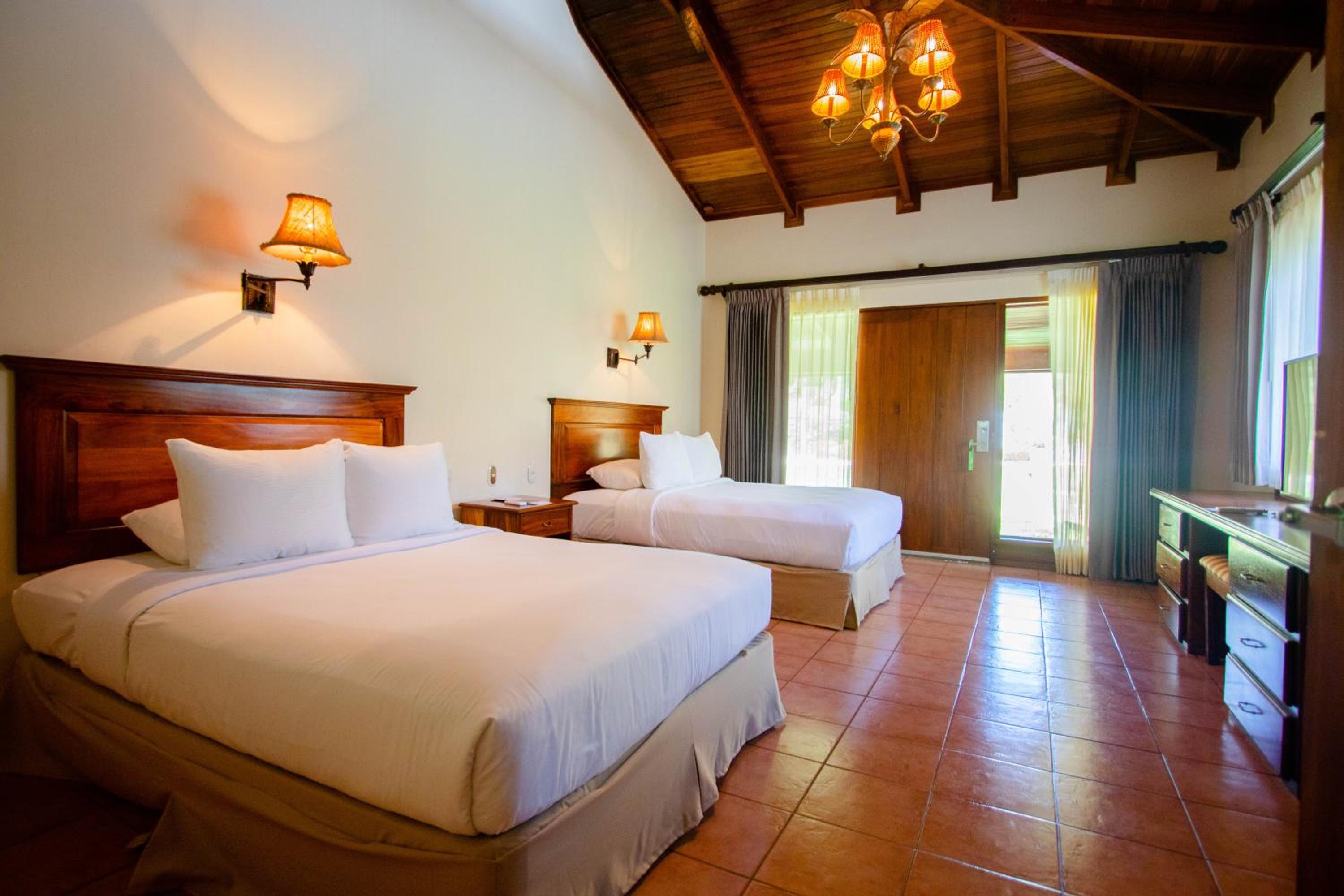 Standard Room with Partial Ocean/ Pool View