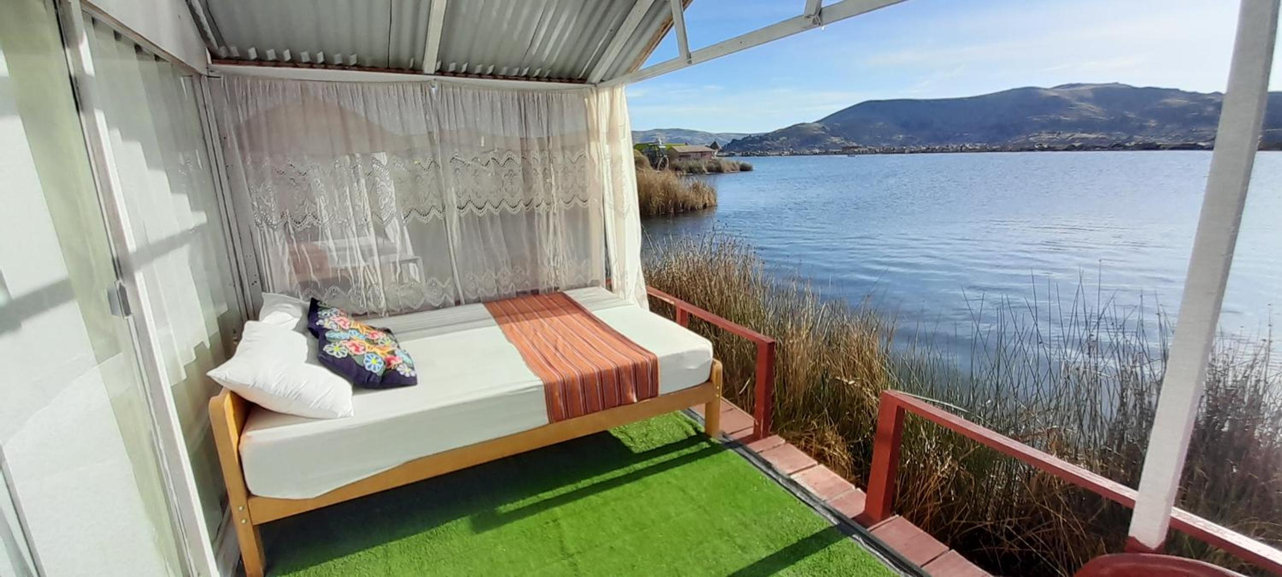 Triple Room with Lake View photo 2