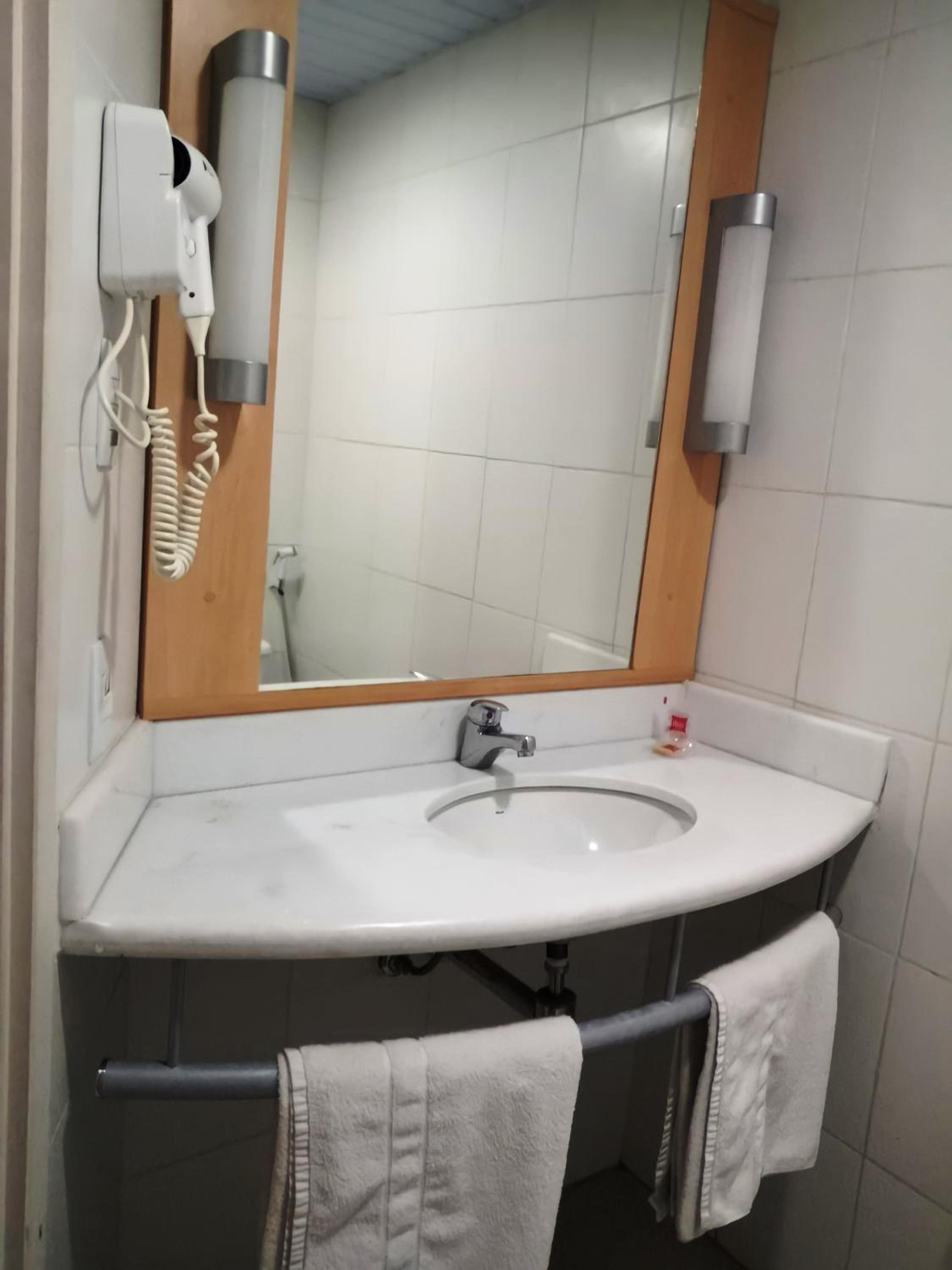 Standard Double Room photo 2
