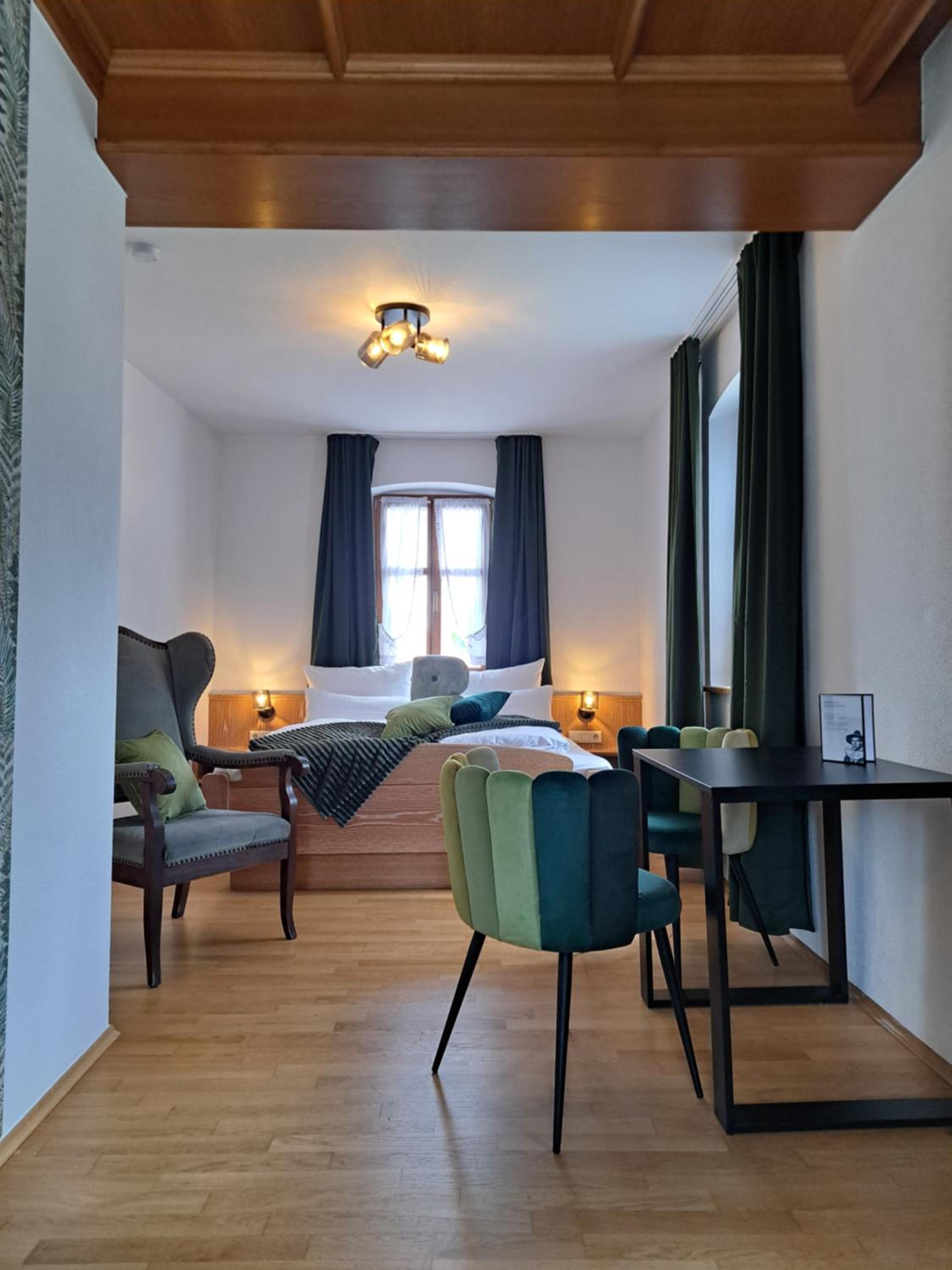 Quadruple Room with Bath