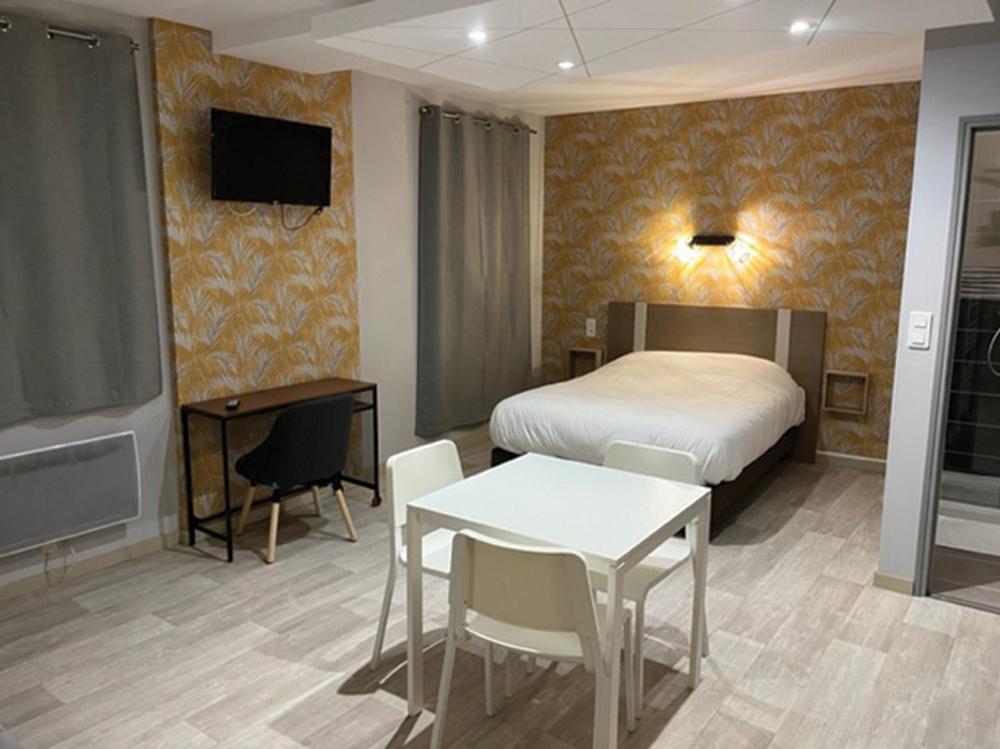 Double Room - Photo 1