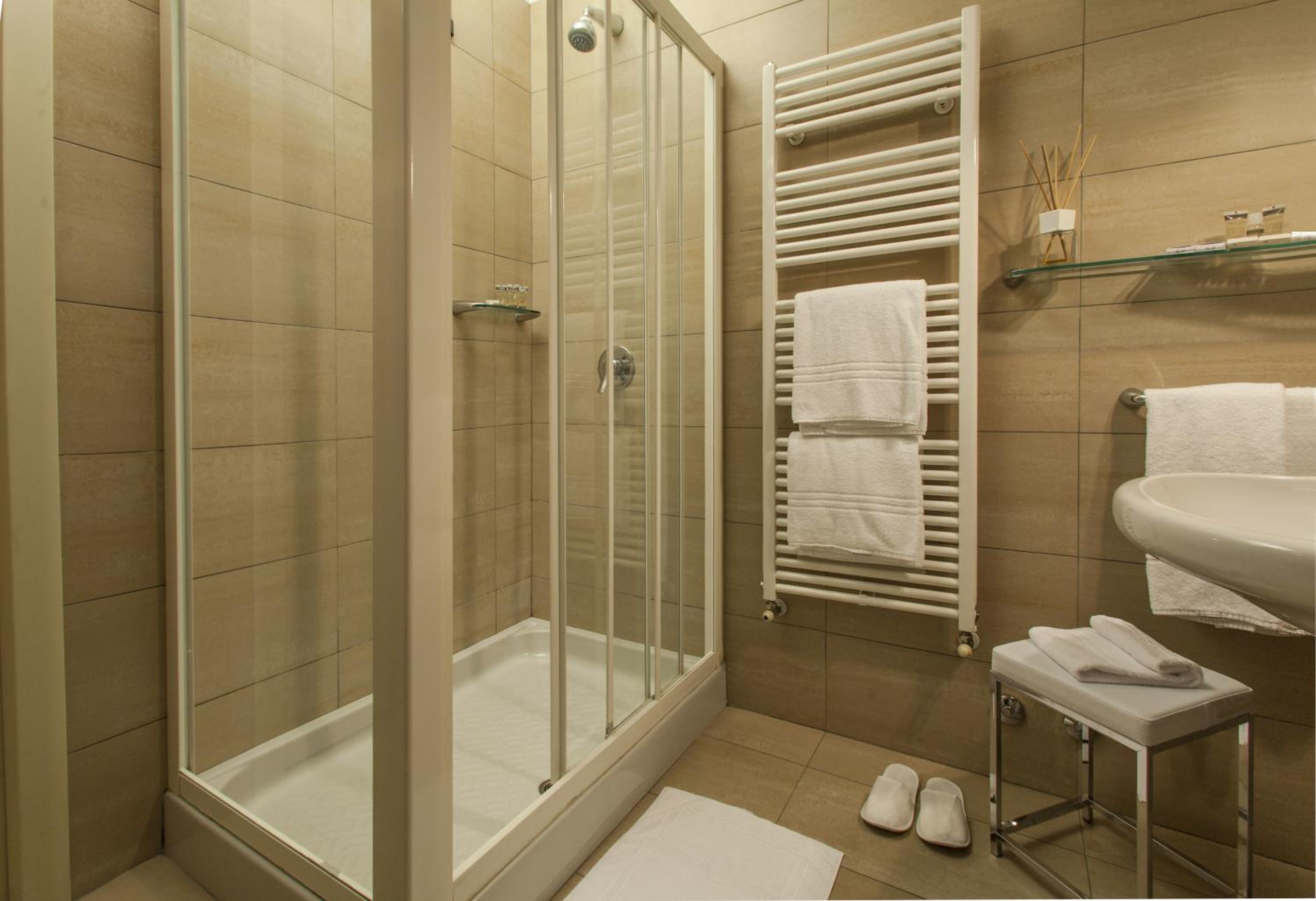 Superior Double Room - Photo 2