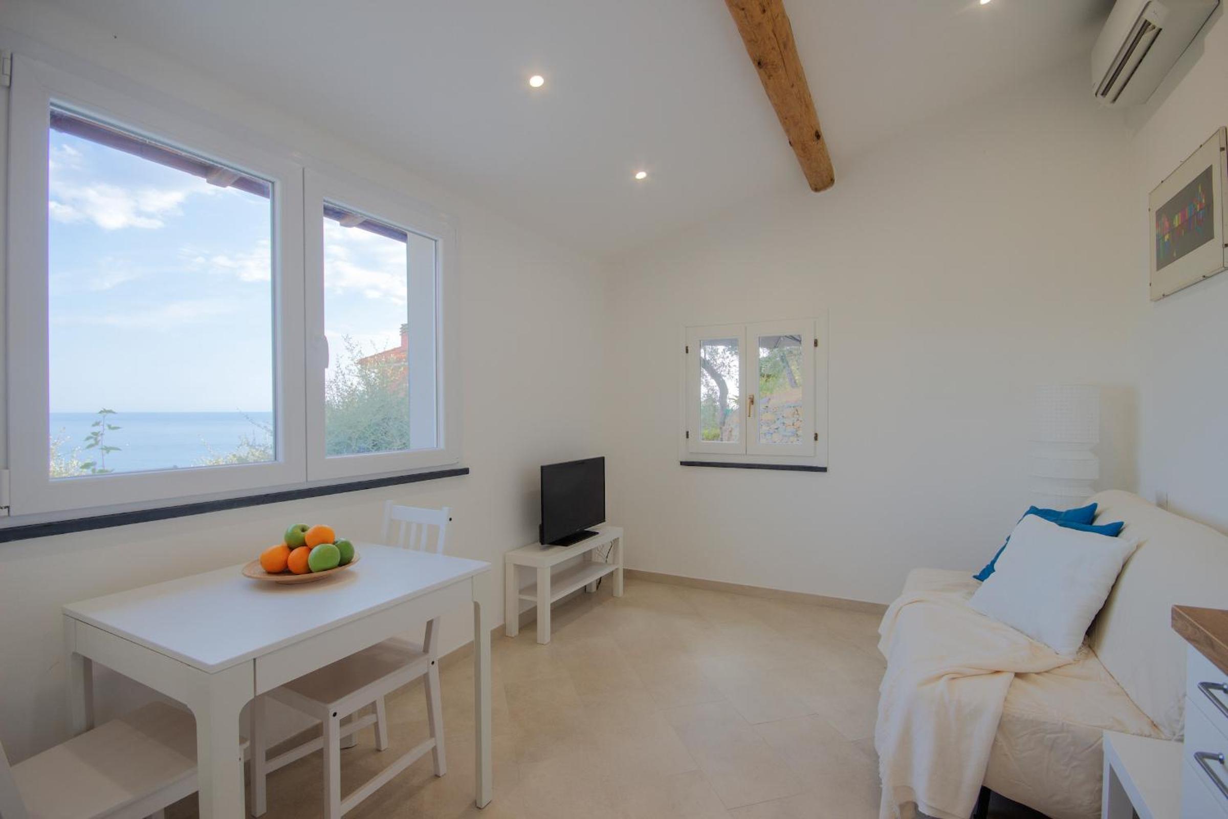 Apartment With Sea View