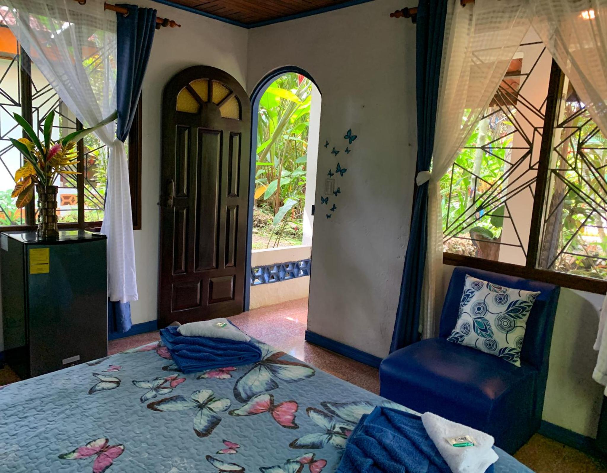 Budget Double Room photo 3