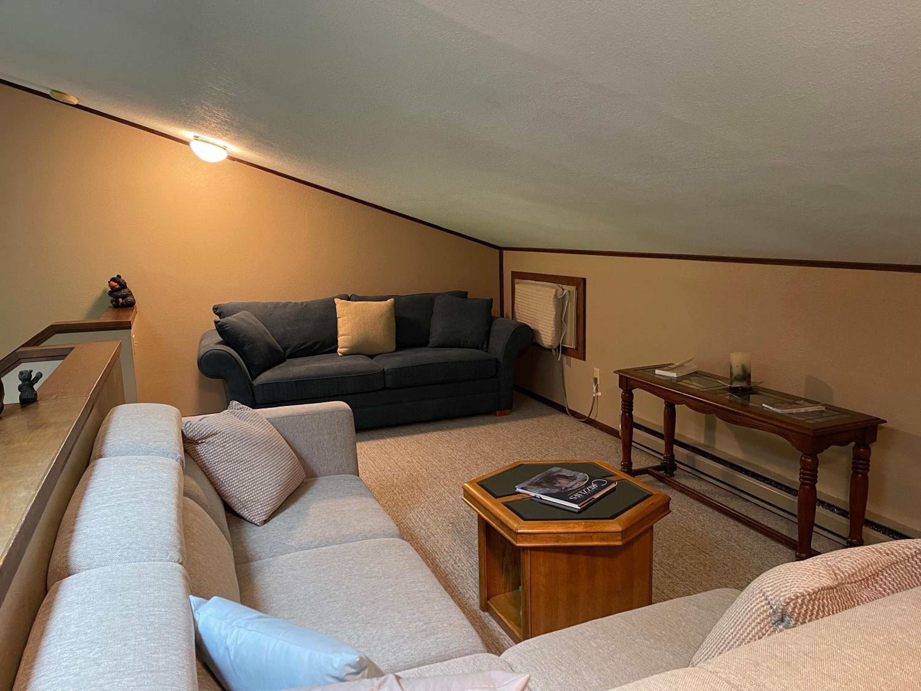 Three-Bedroom House photo 2