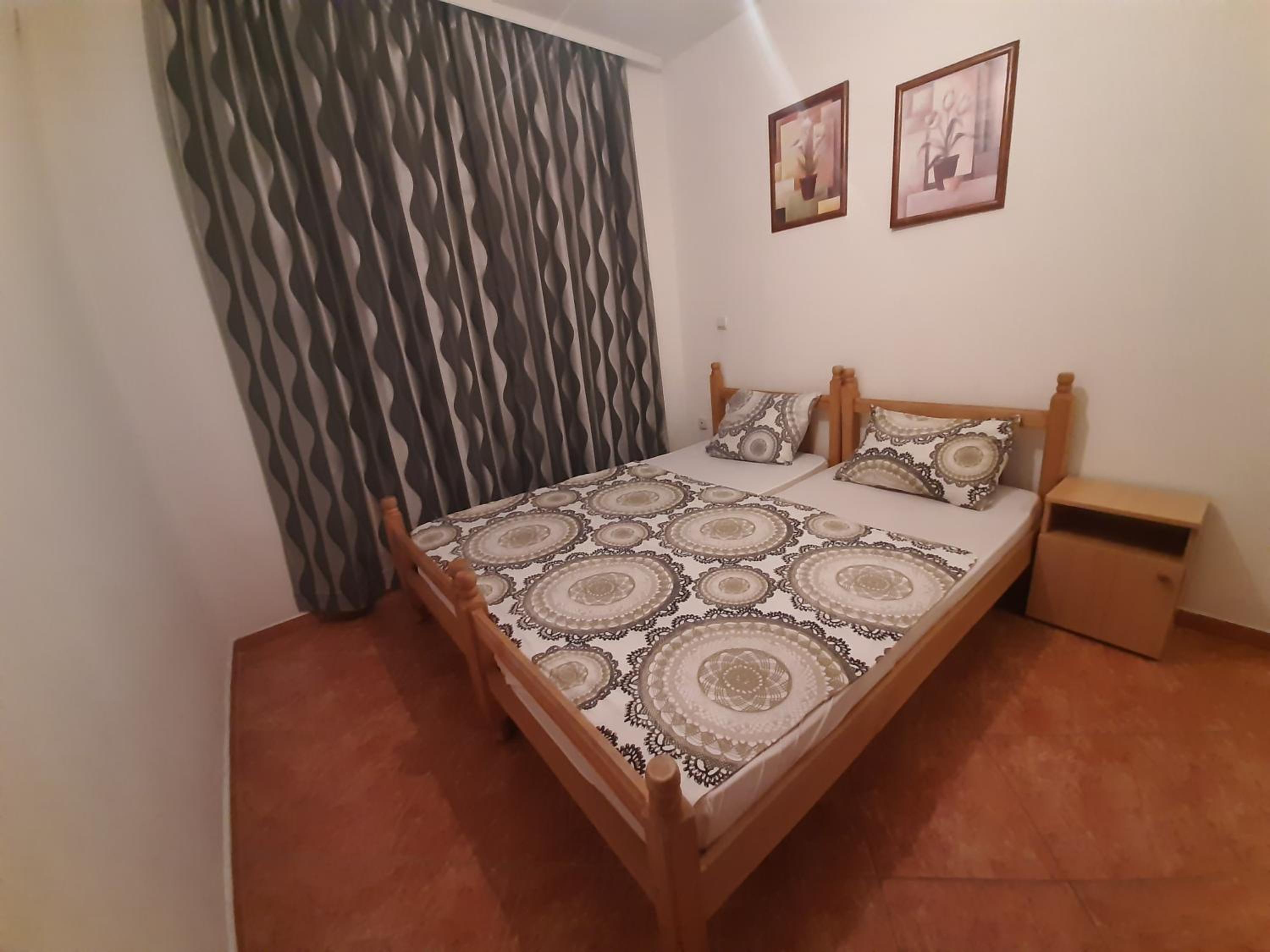 Studio Apartment photo 1