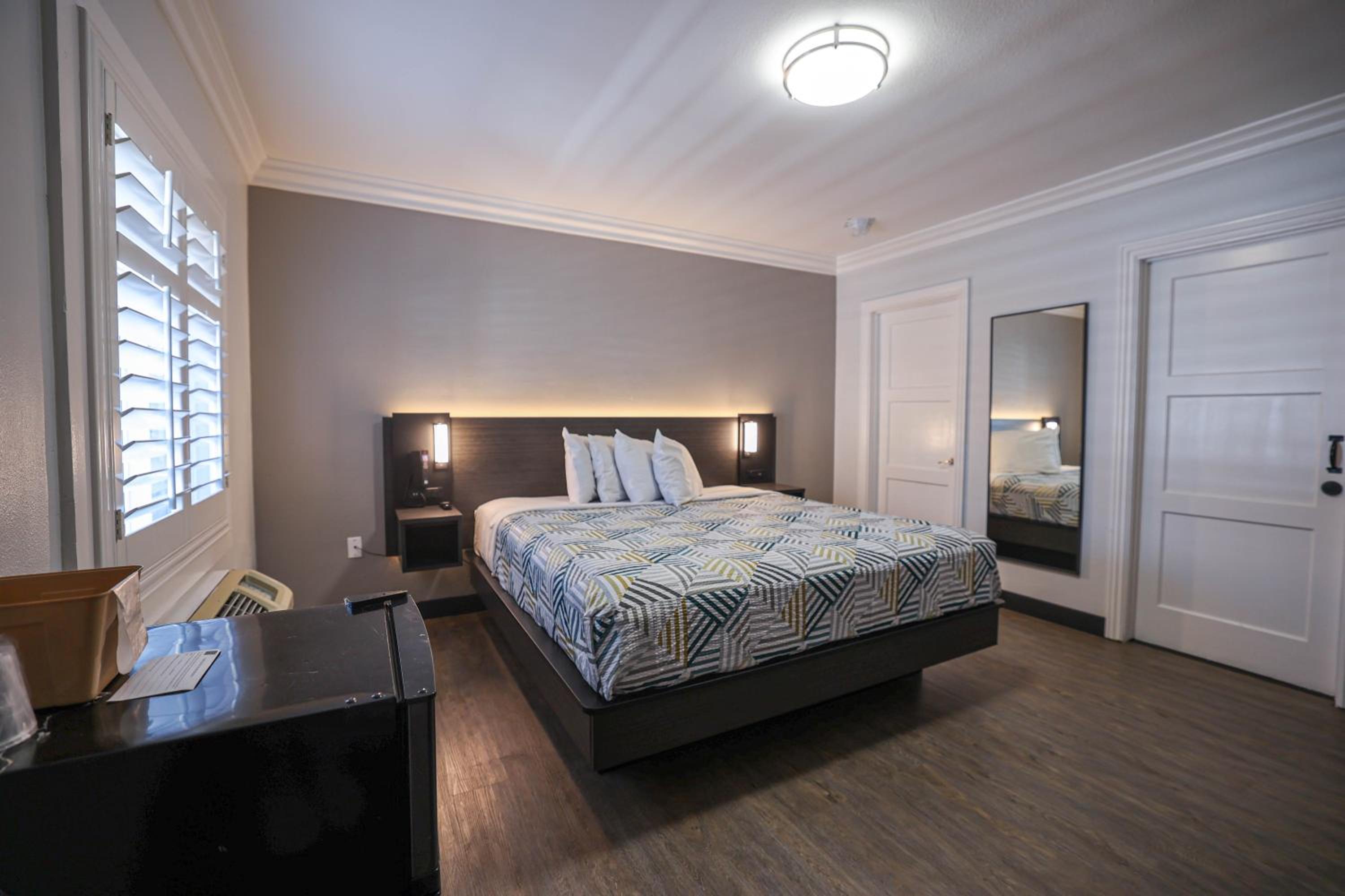 Motel 6 Tustin, CA – Orange County, 사진 7