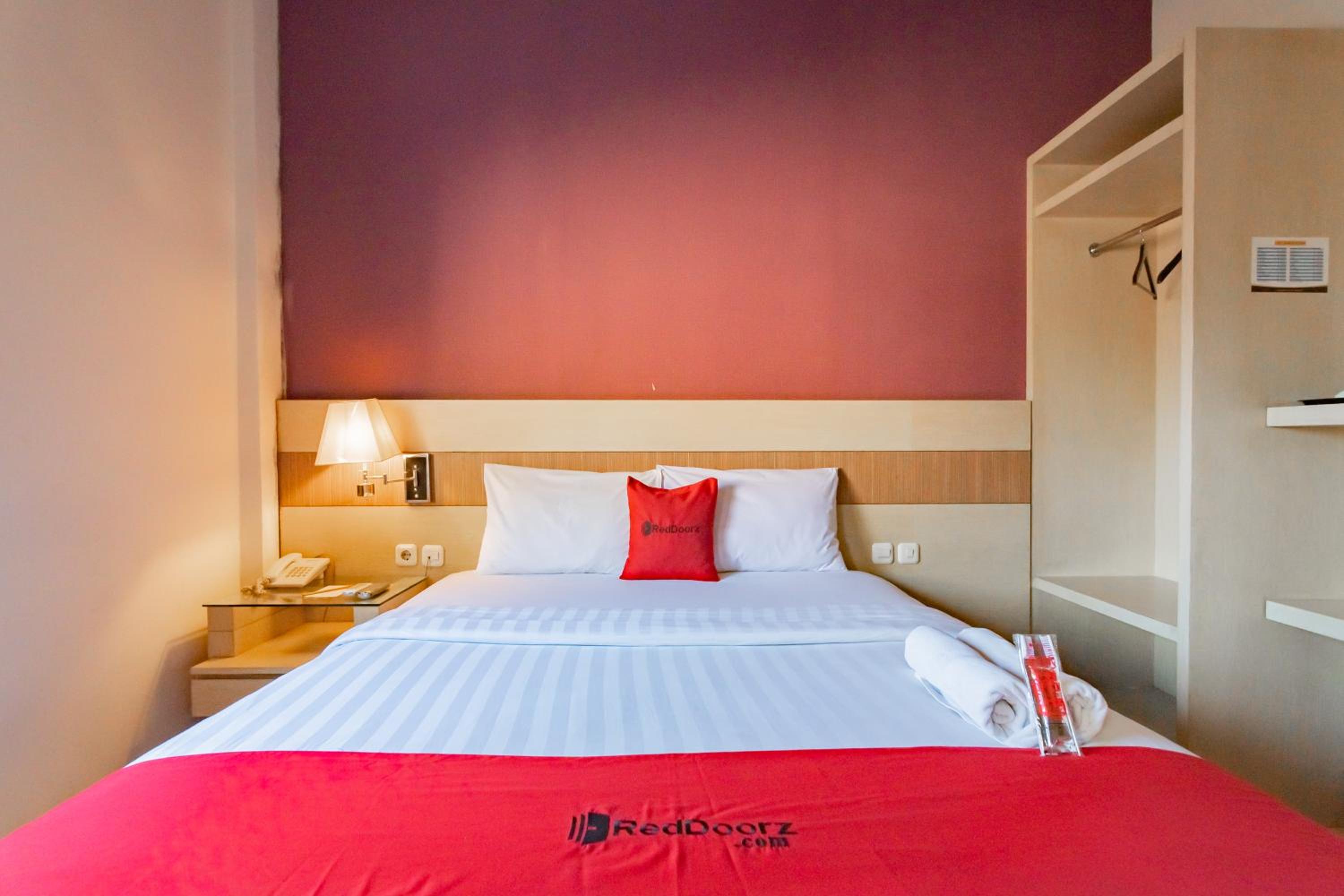 Double Room - Photo 7