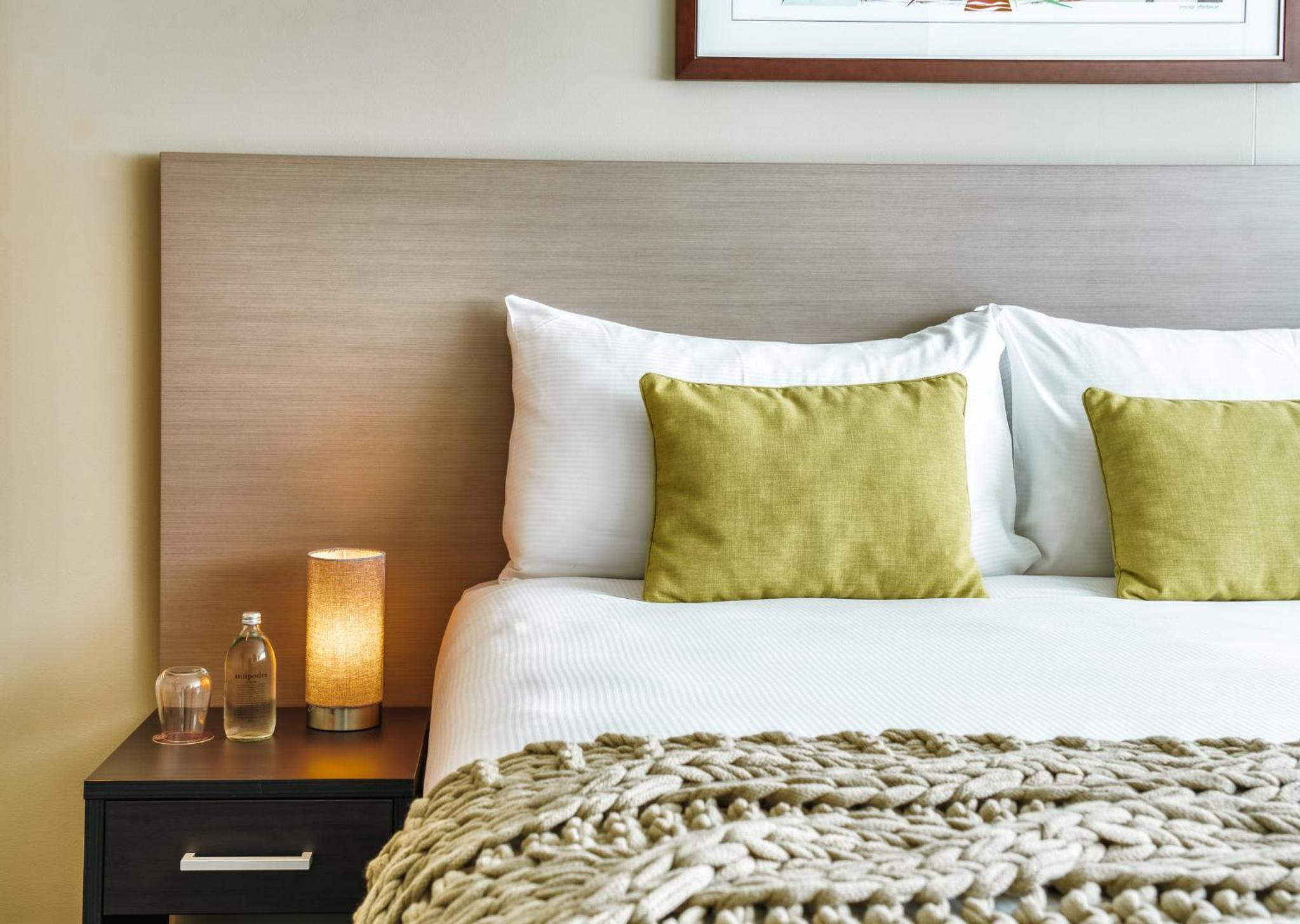 Deluxe Guest Room - Photo 4