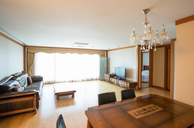 Royal Suite with Ocean View photo 2