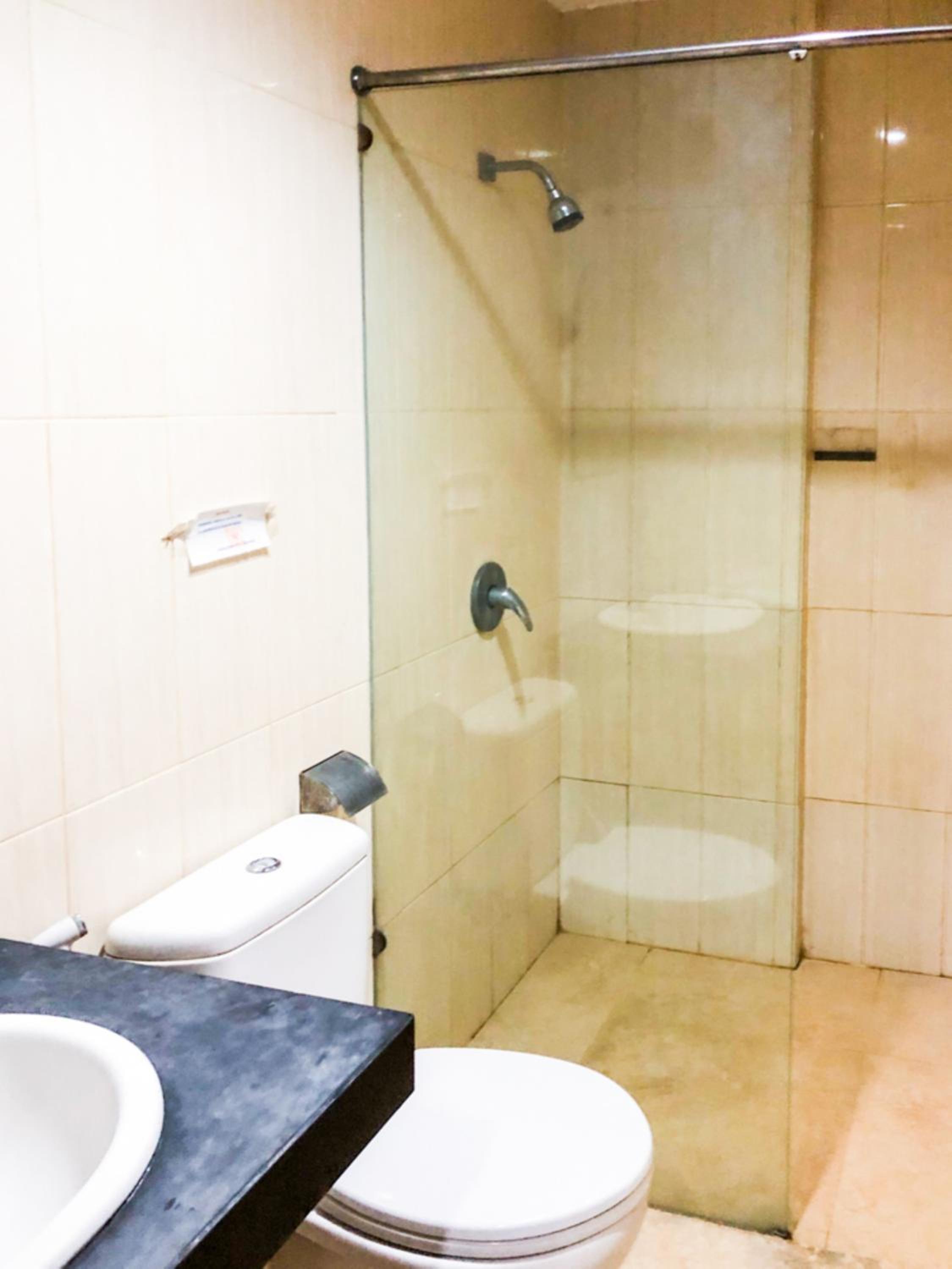 Standard Double Room - Photo 4