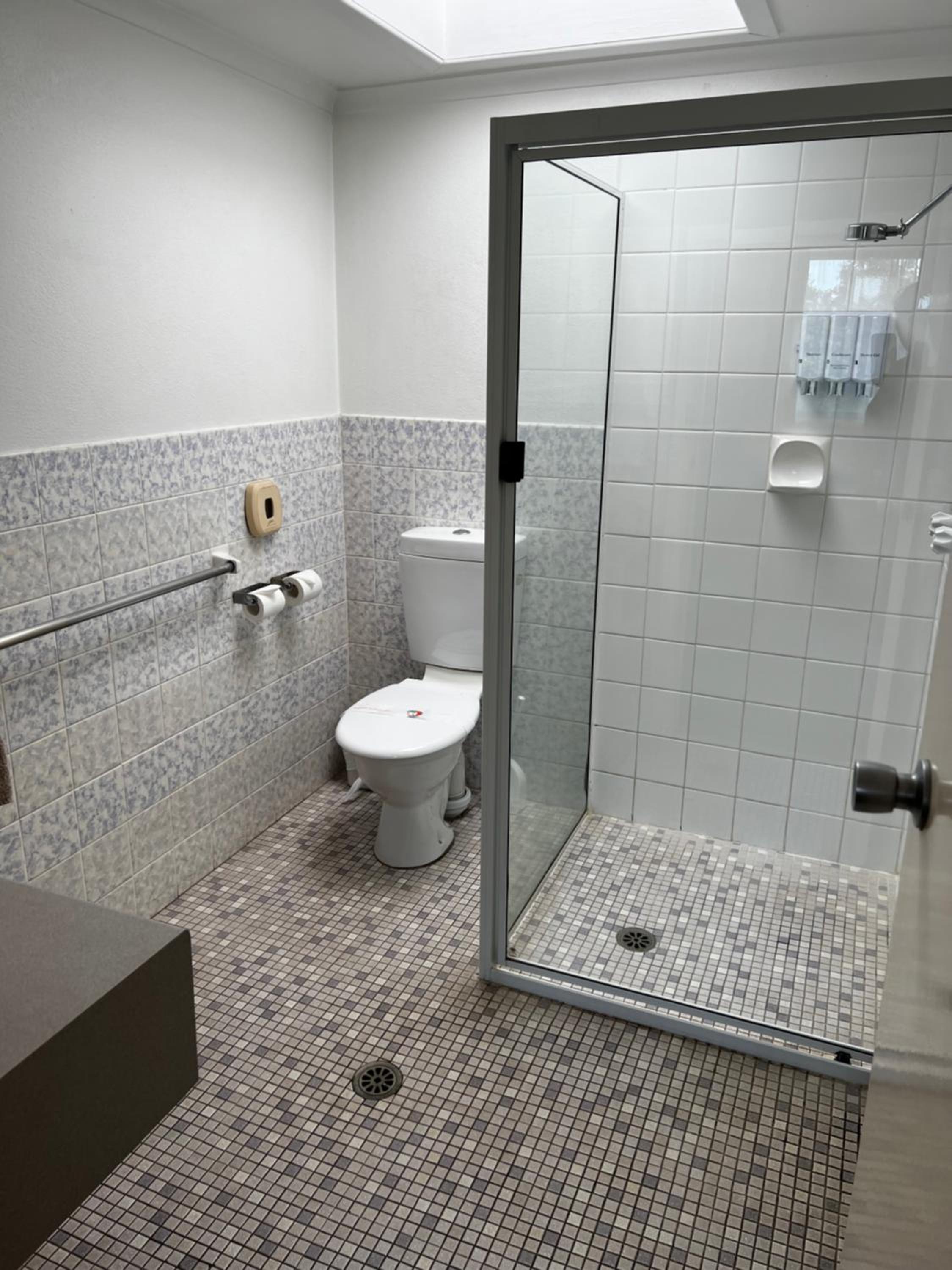 Double or Twin Room photo 3