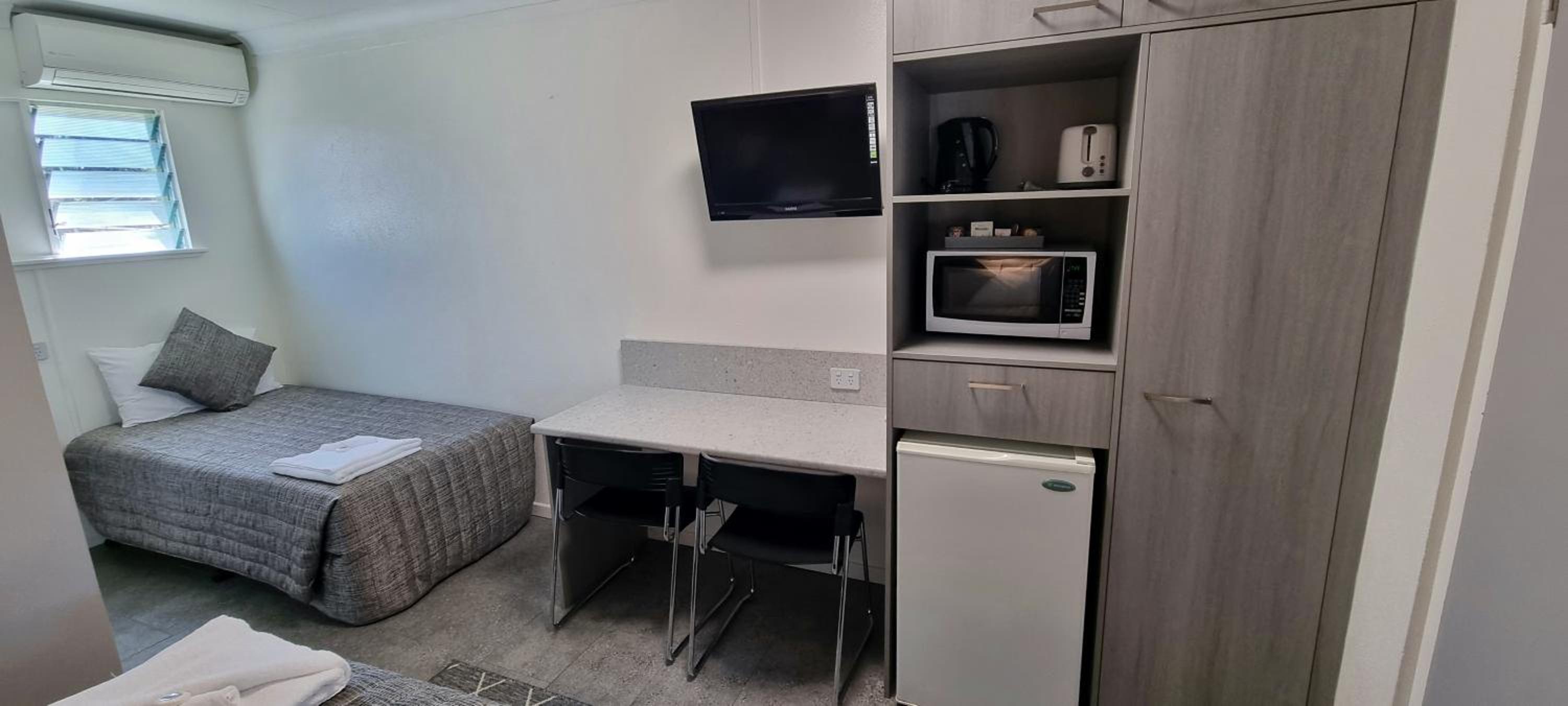 Double or Twin Room photo 2