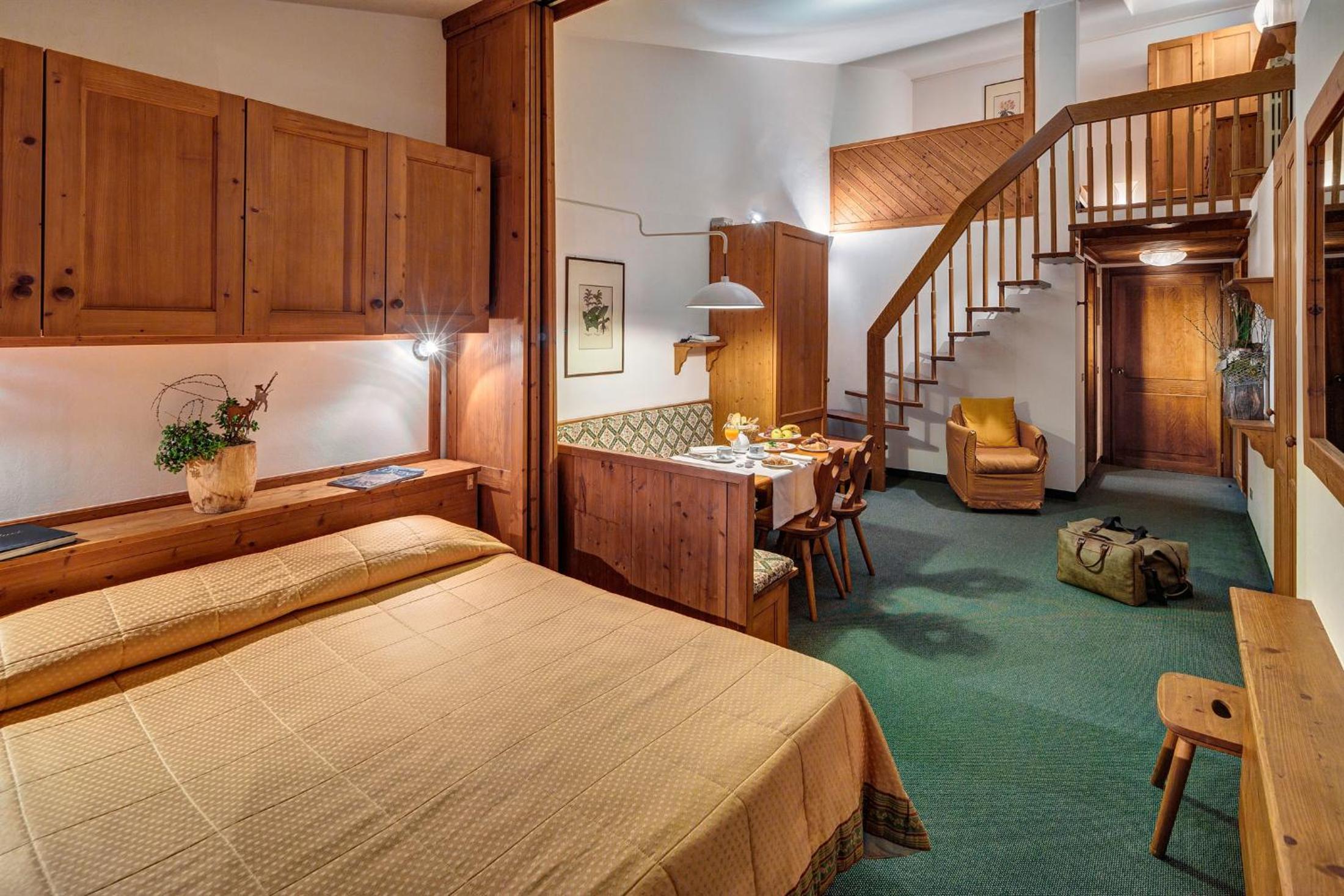 Junior Suite with Balcony
