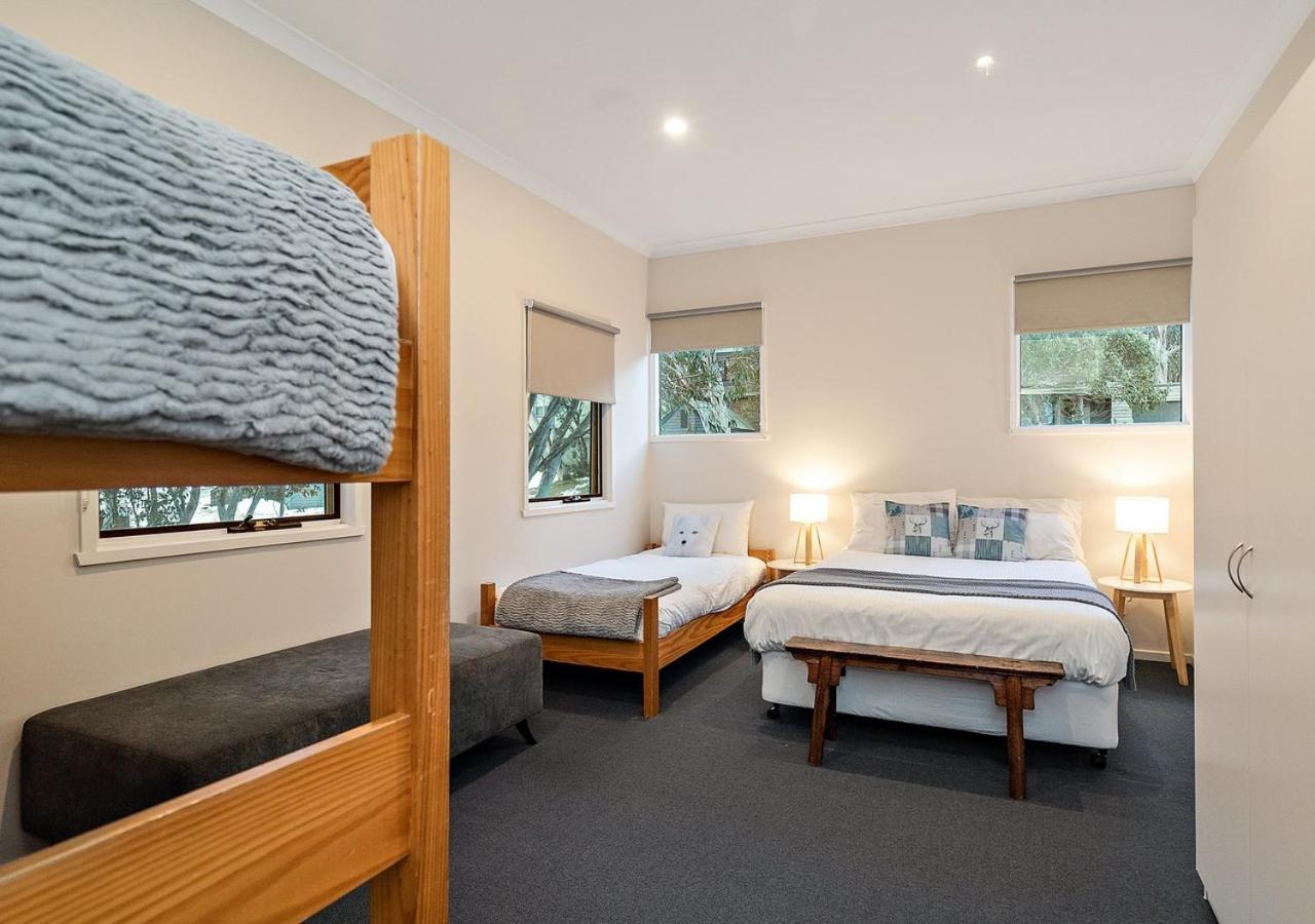 Four-Bedroom House photo 1