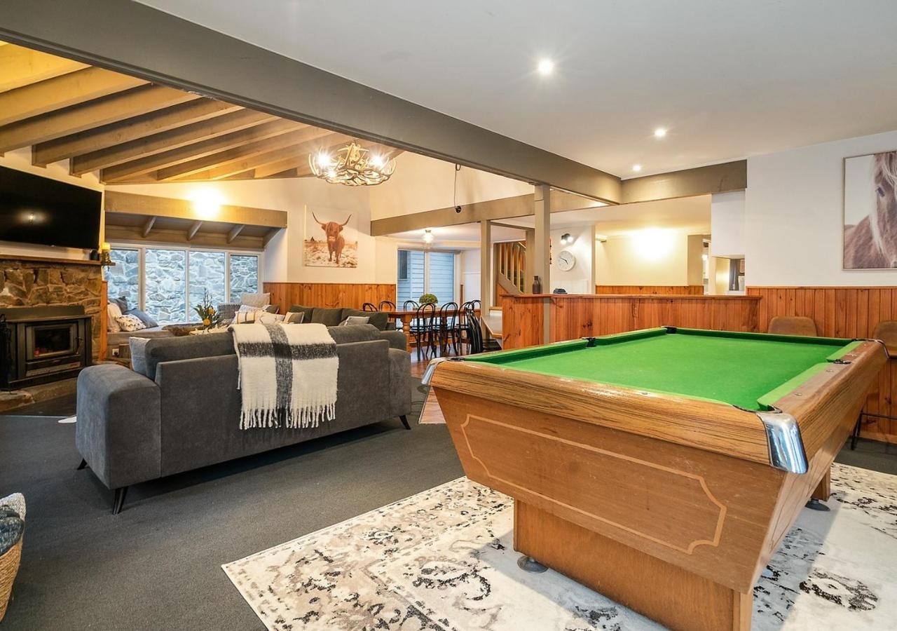 Four-Bedroom House photo 3