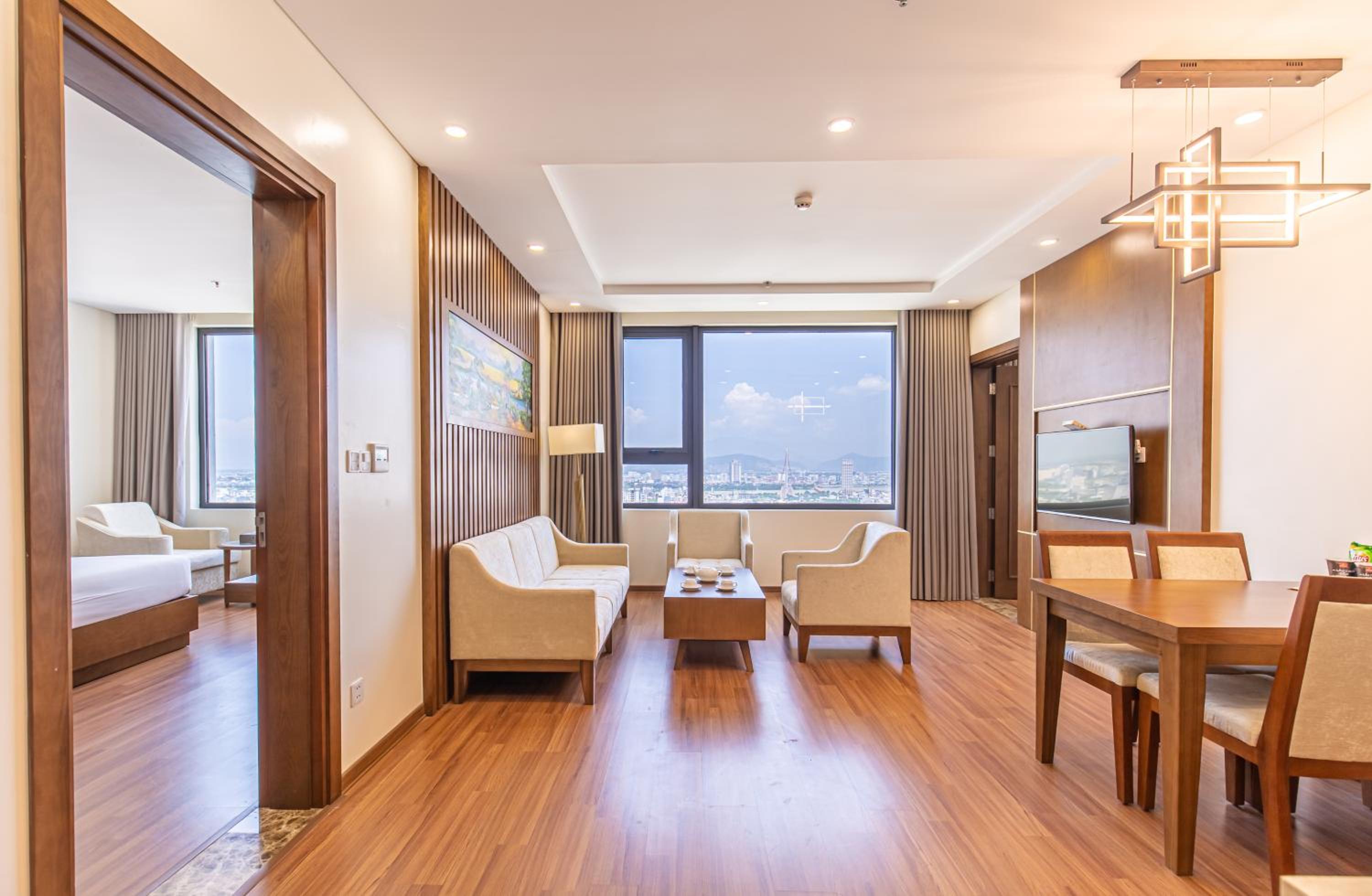 Family Suite City View with Afternoon Tea Per Stay photo 2
