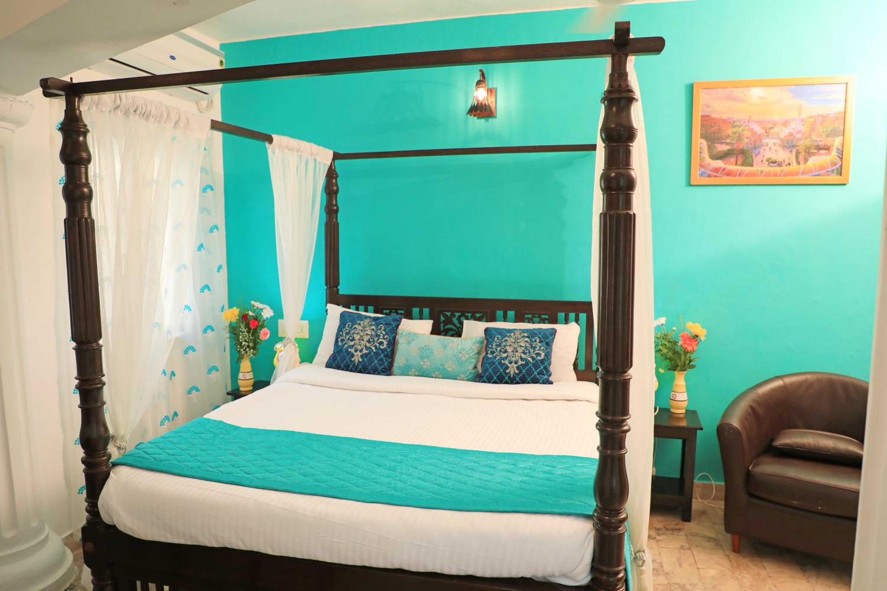 Deluxe Room - Photo 1