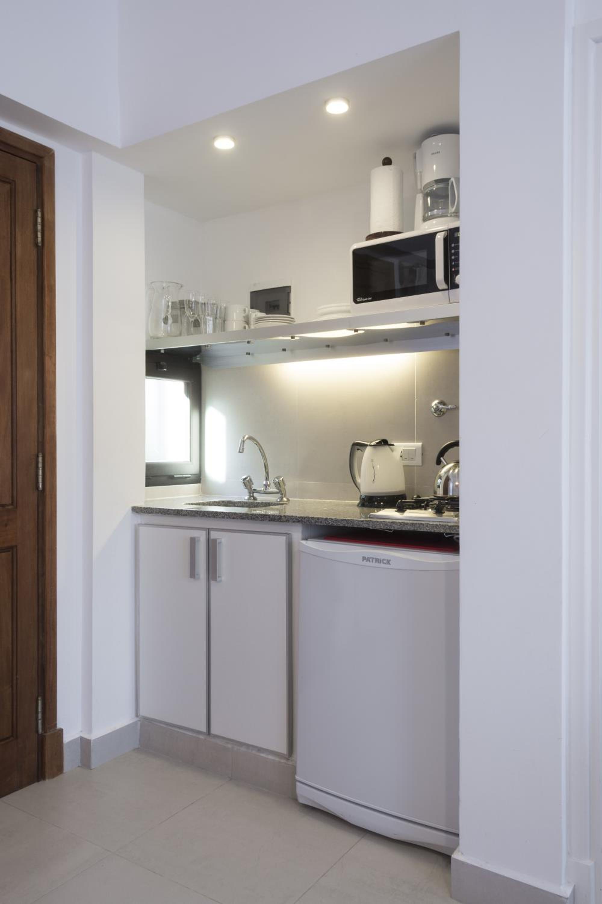 One-Bedroom Apartment (2 Adults) photo 2