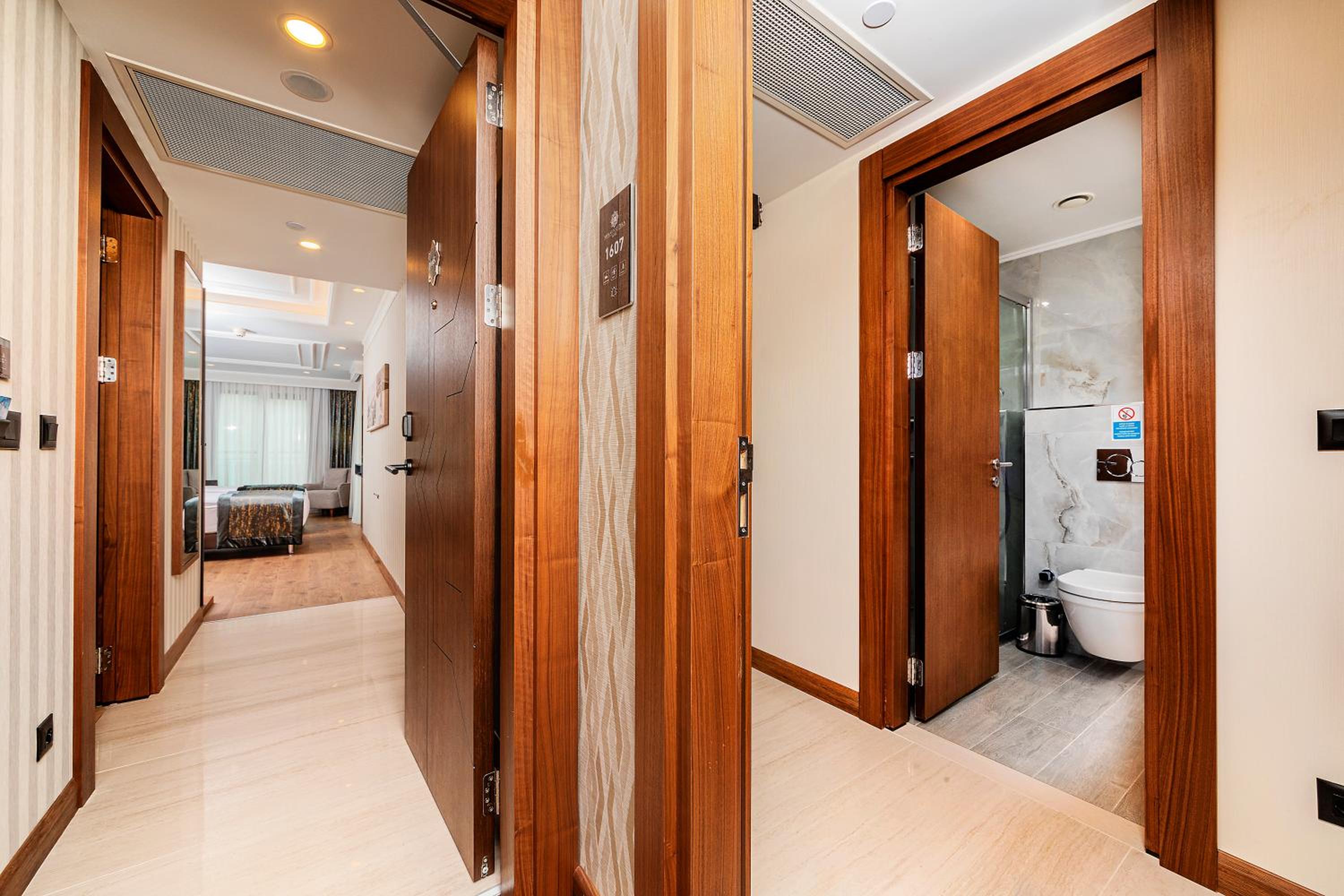 Family Suite photo 2