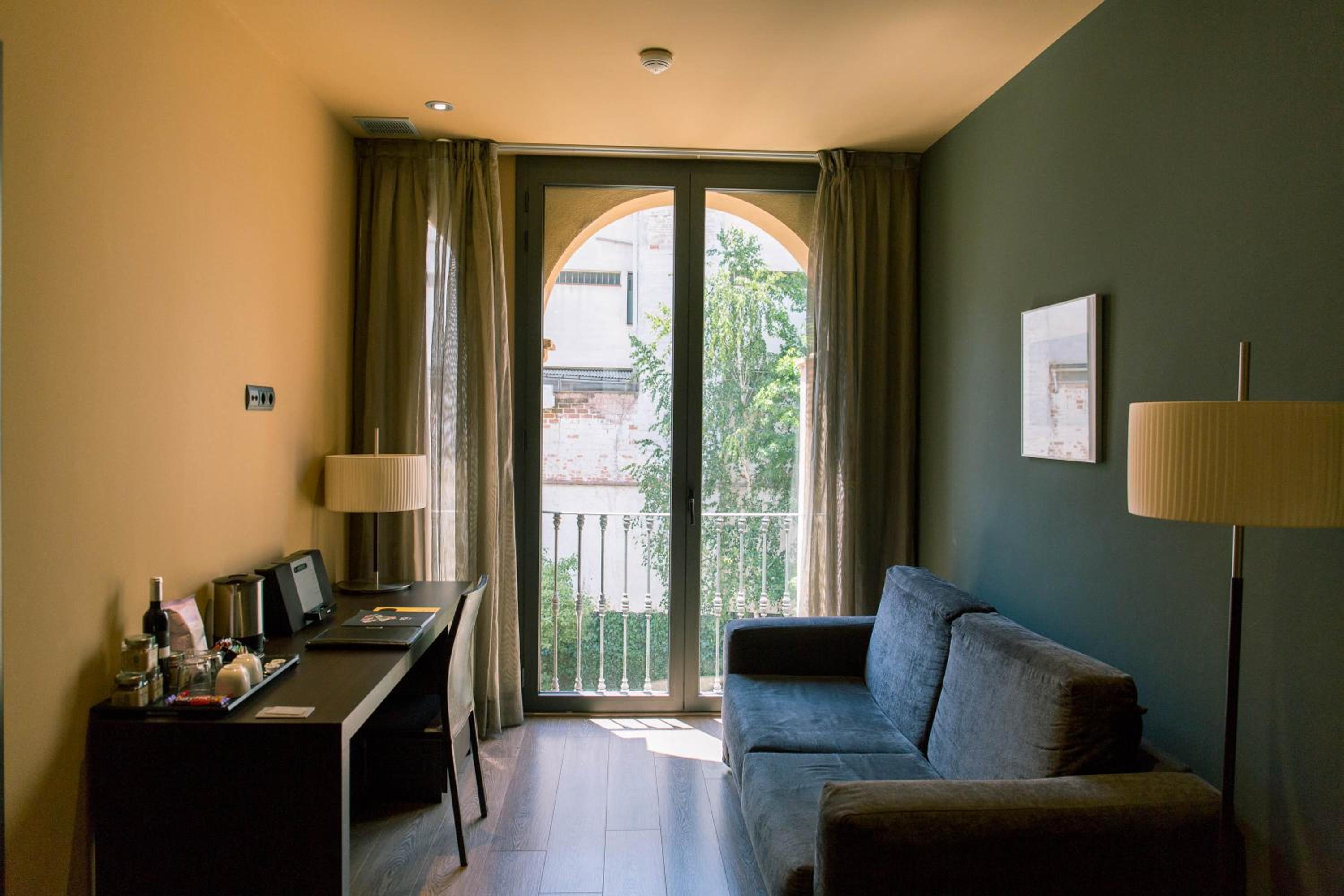 Junior Suite - Photo 1