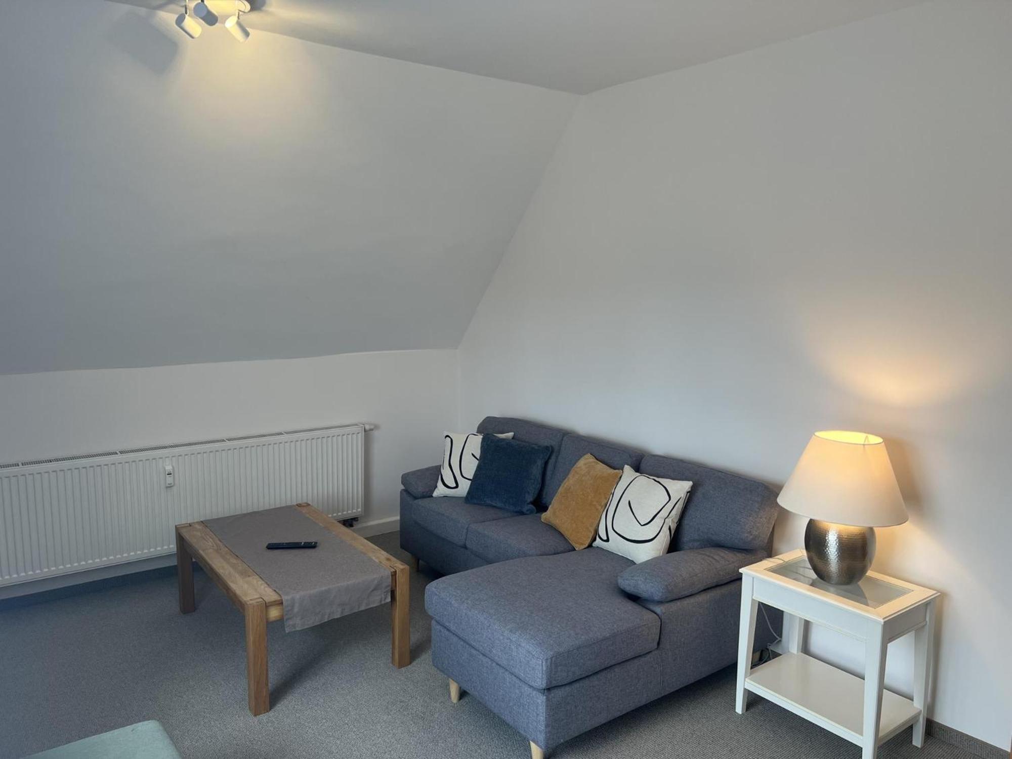 Apartment with Mountain View photo 3