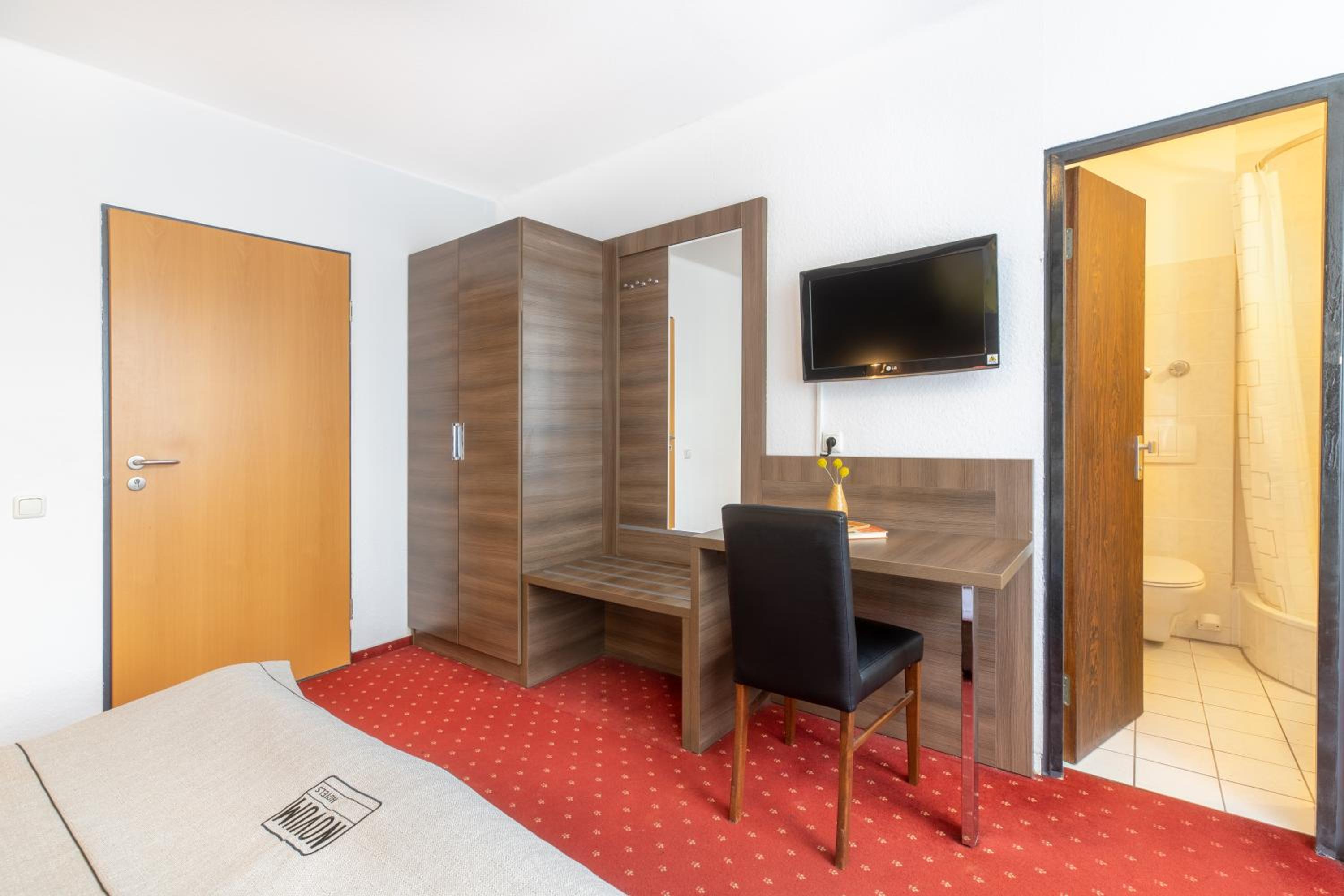 Comfort Double Room - Photo 4