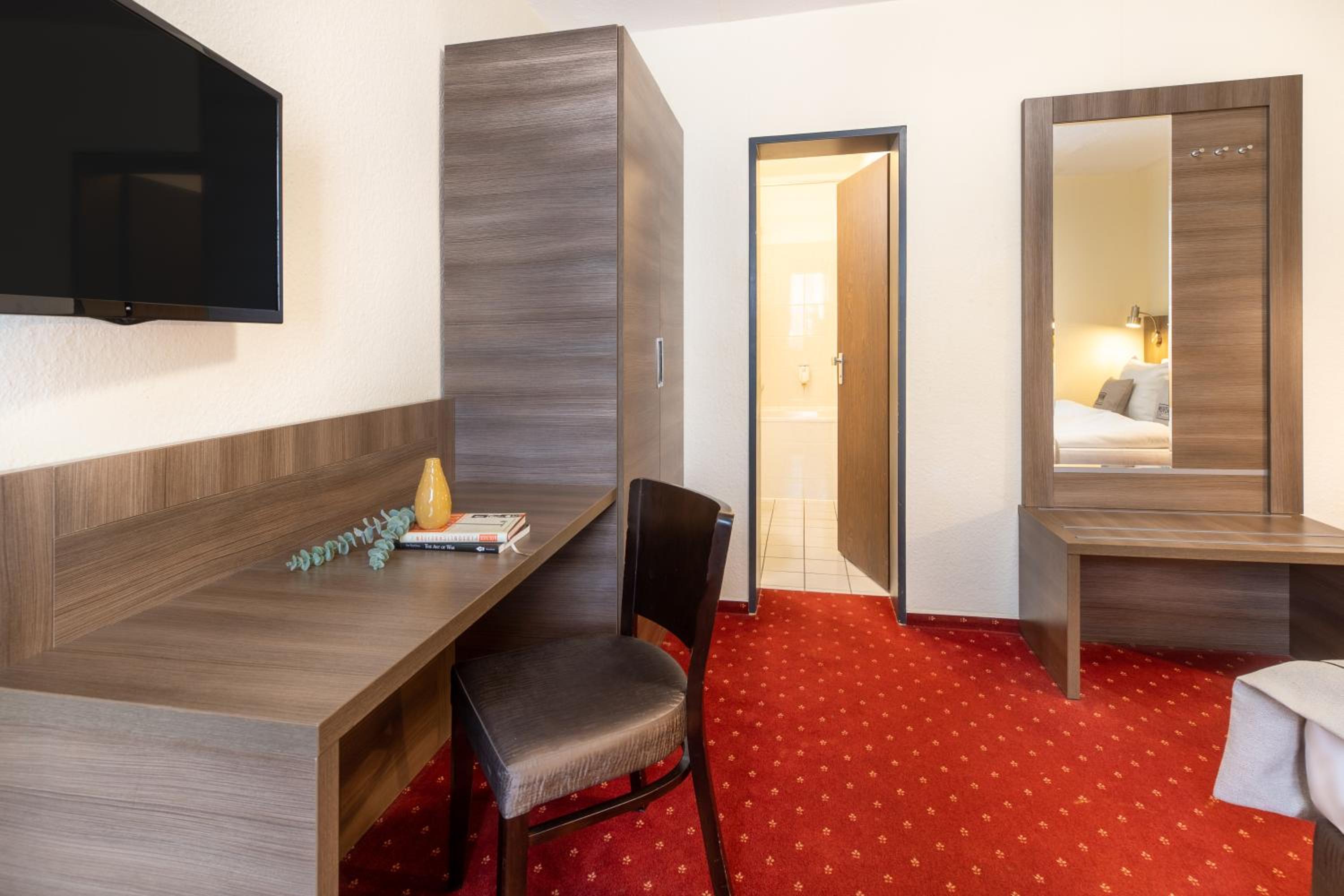 Comfort Double Room - Photo 5