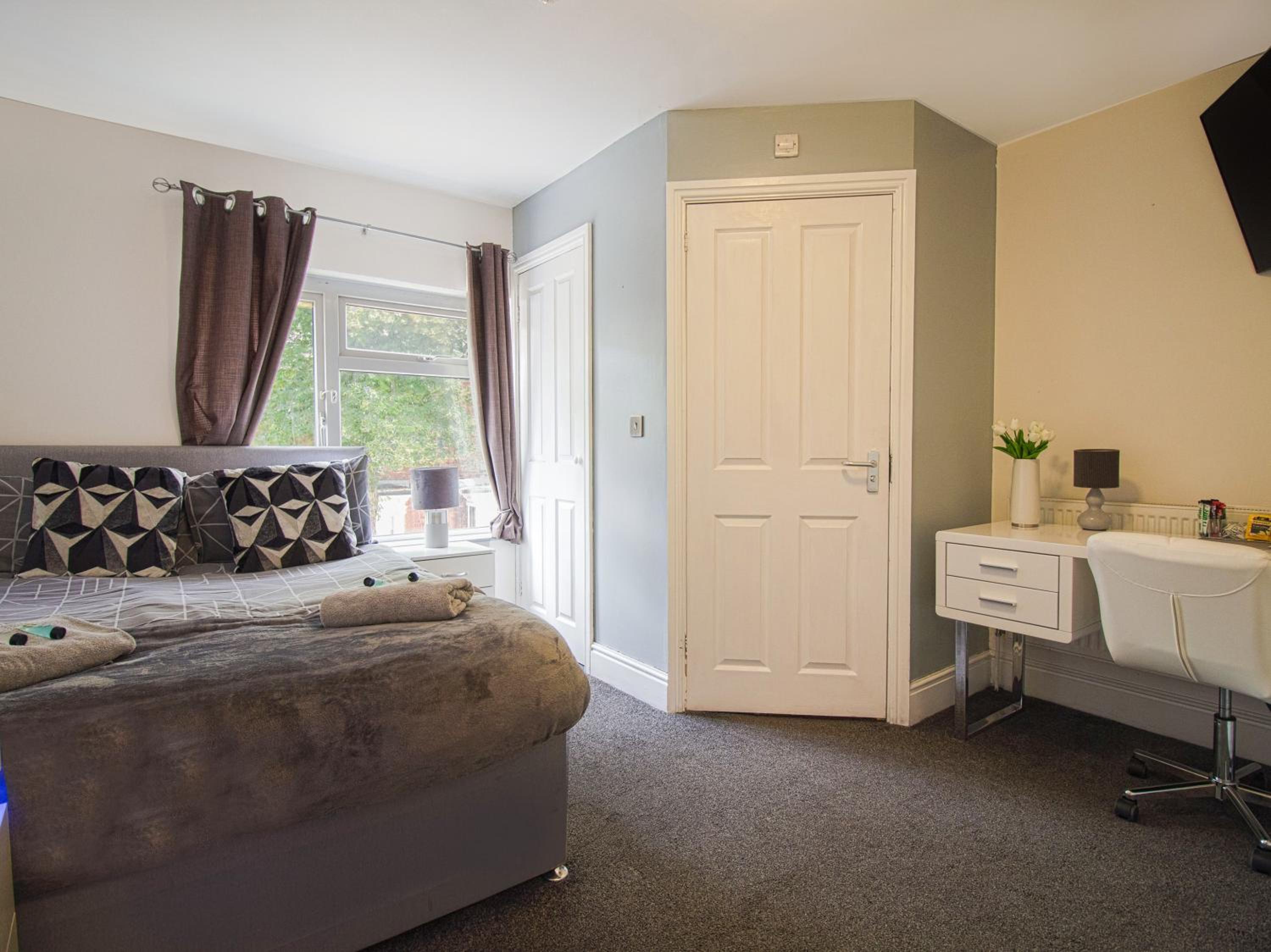 Deluxe Double Room photo 2
