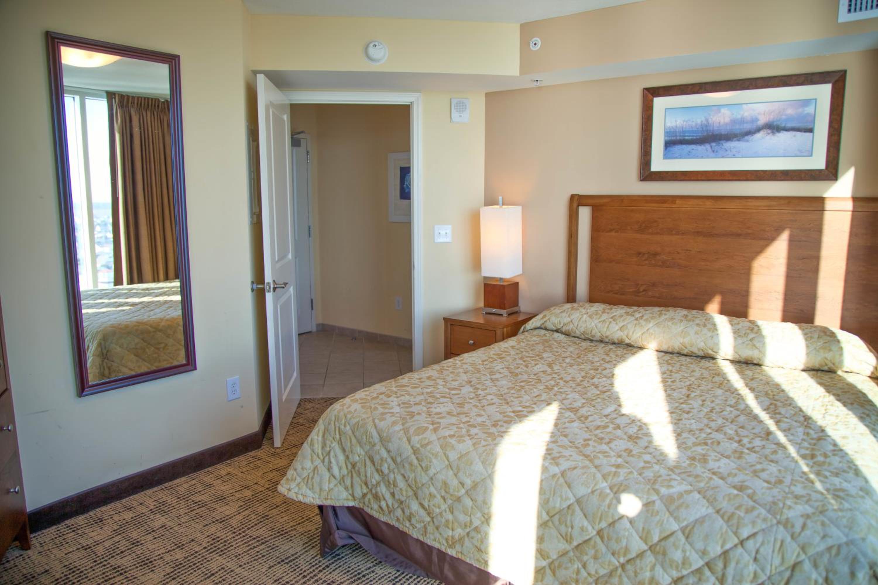 King Suite with Balcony photo 1