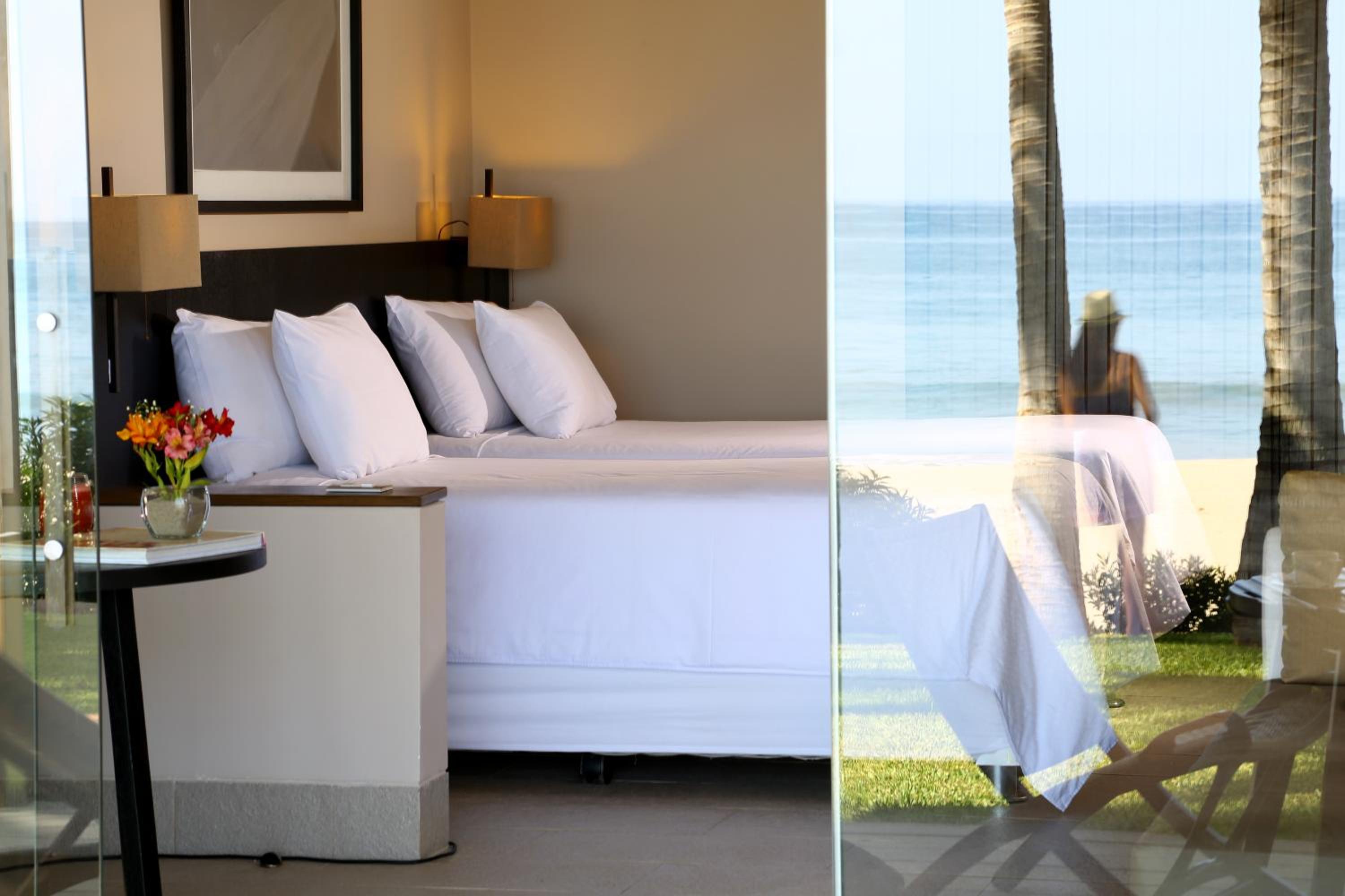 Suite Double Room with Ocean Front View