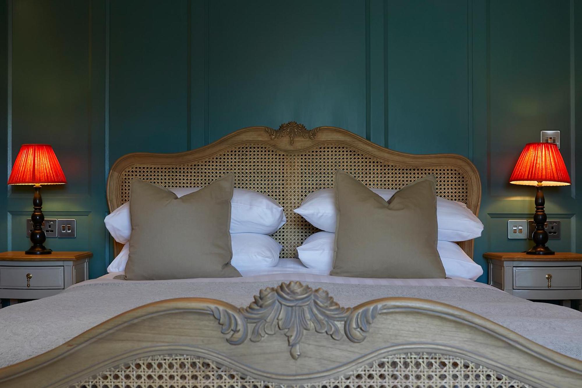 Deluxe King Room photo 1