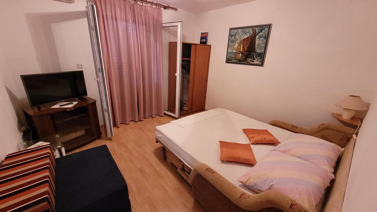Two-Bedroom Apartment photo 1