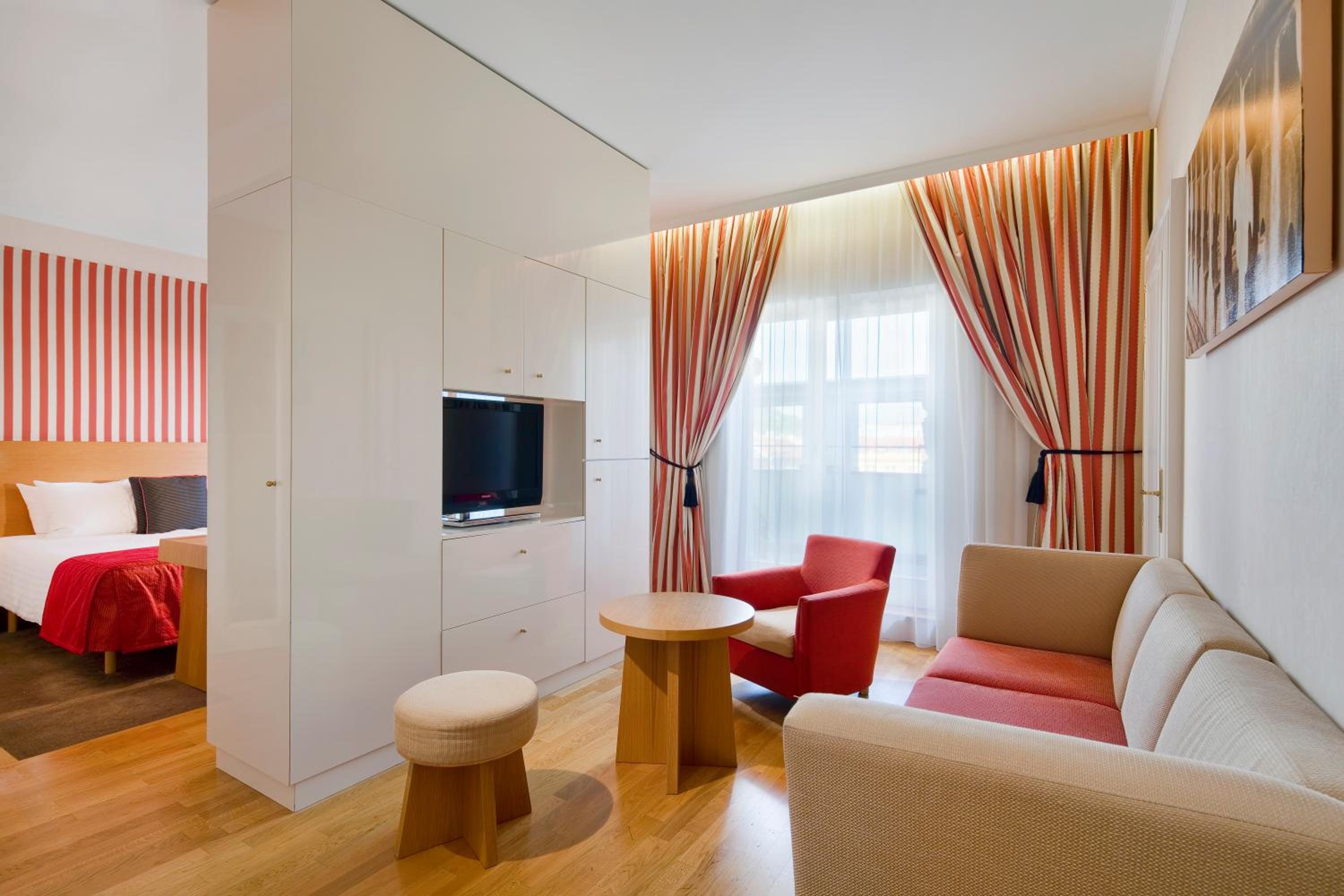 Available room