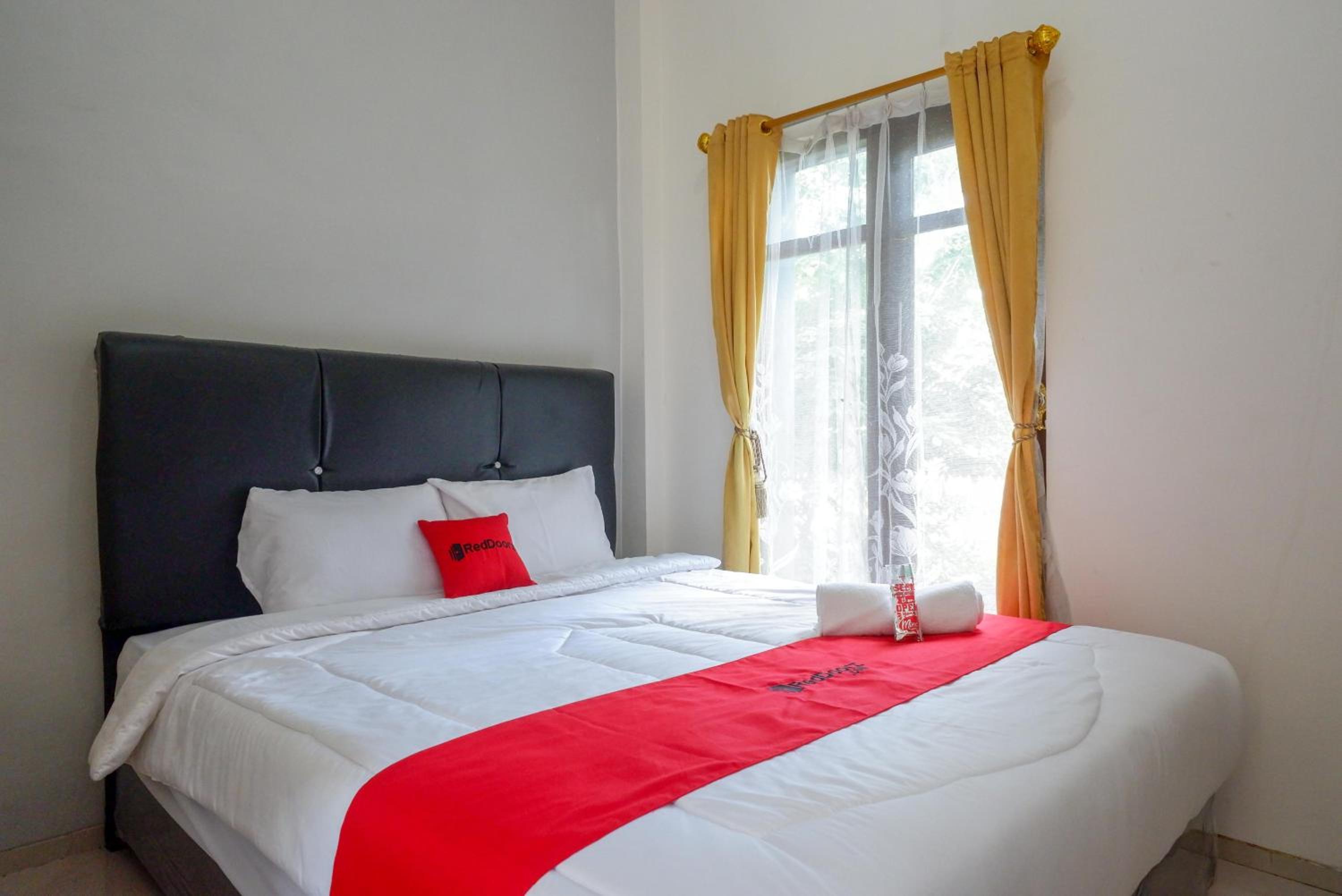 Standard Double Room - Photo 4