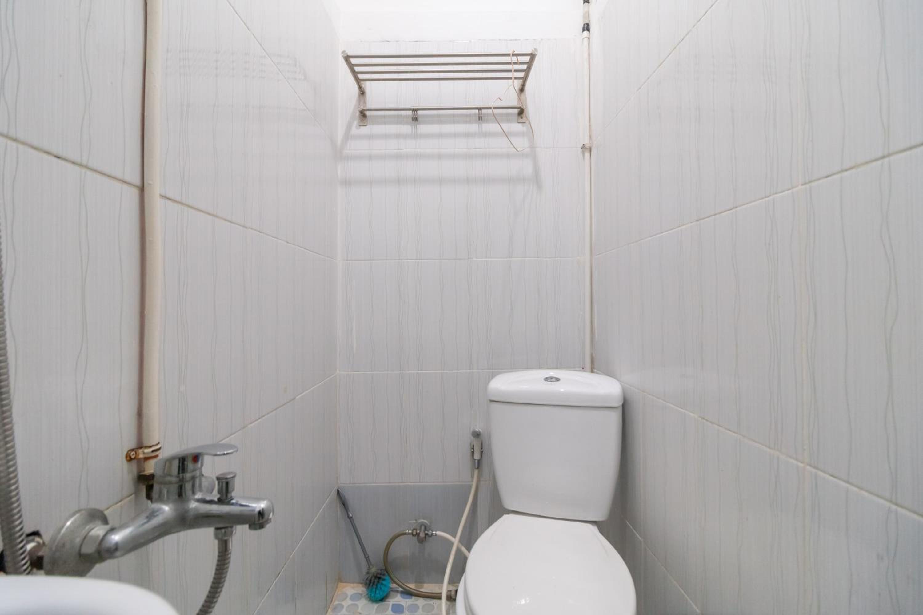 Single Room photo 2