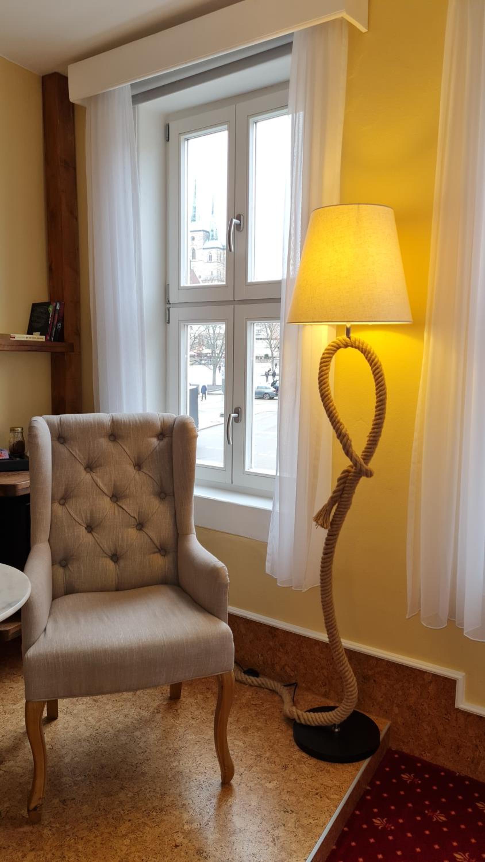 Deluxe Double Room - Photo 16